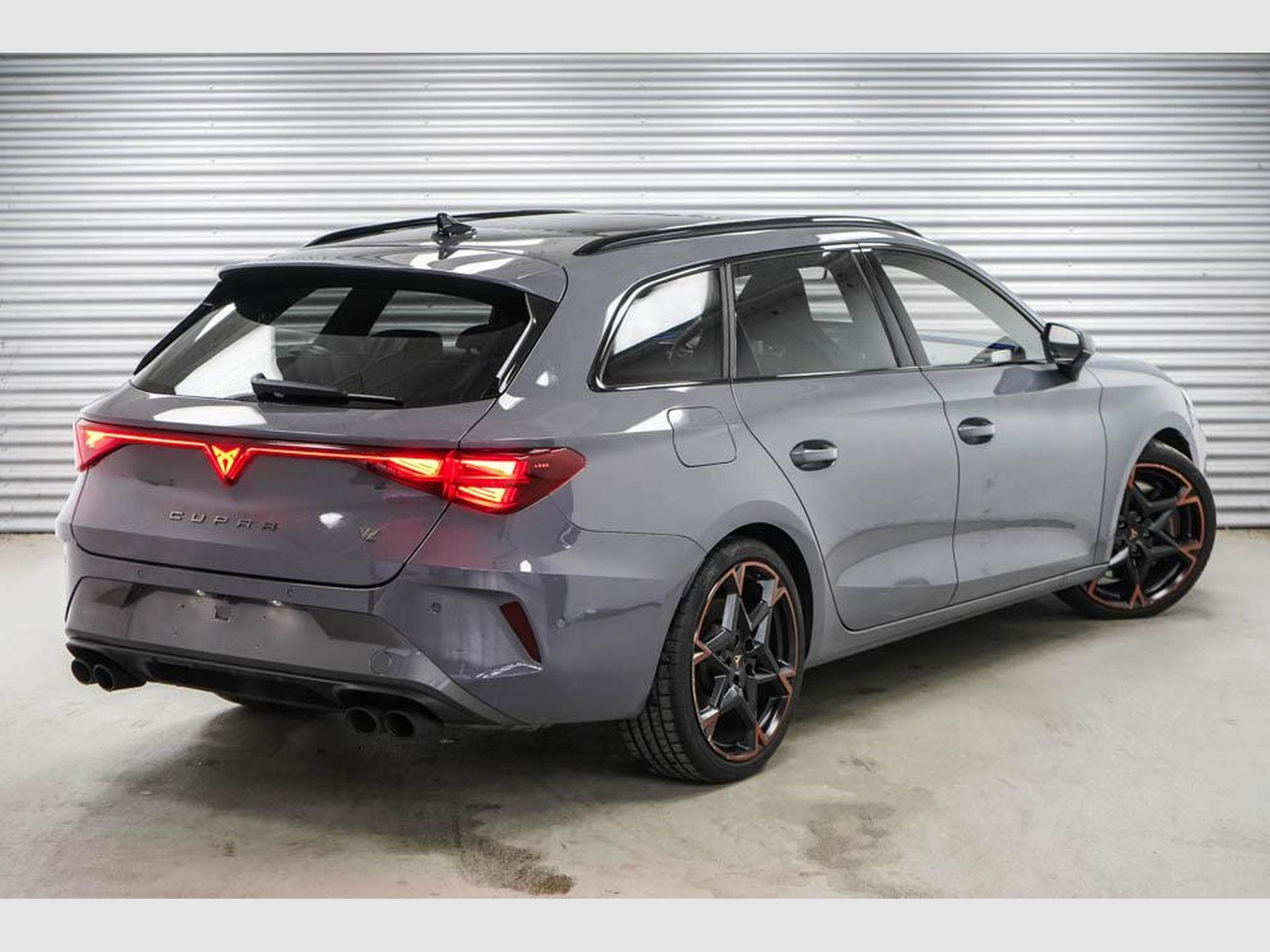 Cupra Leon ST 2,0 TSI (2025) - Foto 2