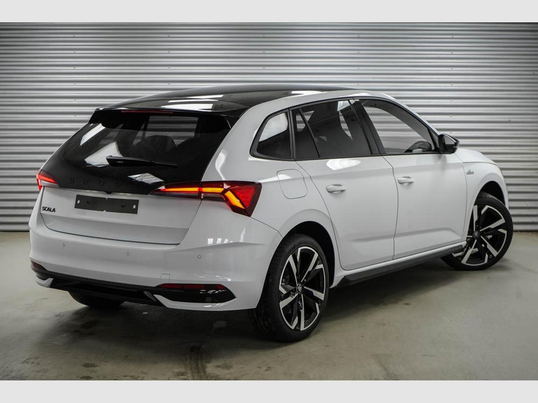 Skoda Scala 1,0 TSI DSG (2025) - Photo 2