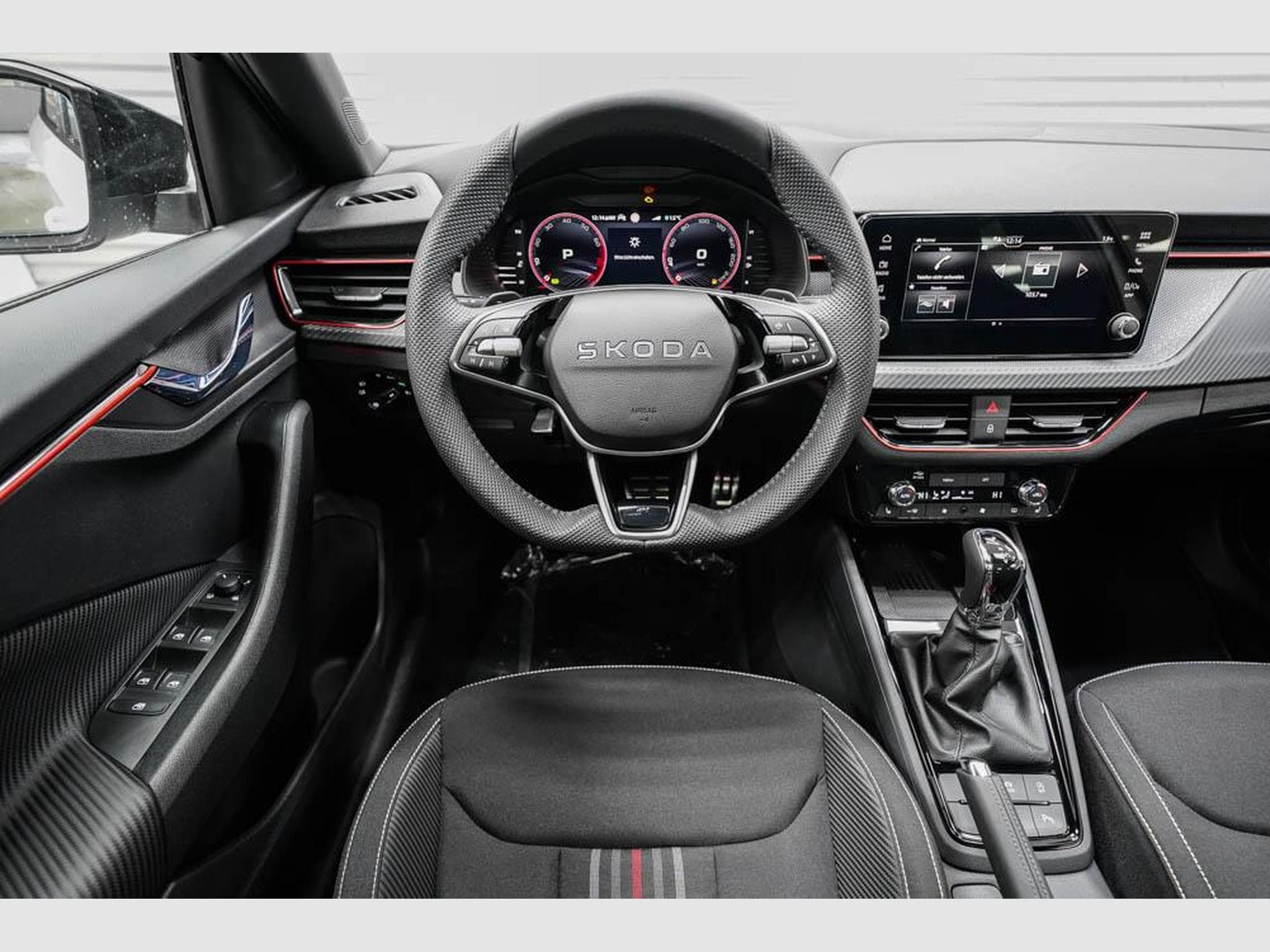 Skoda Scala 1,0 TSI DSG (2025) - Photo 7