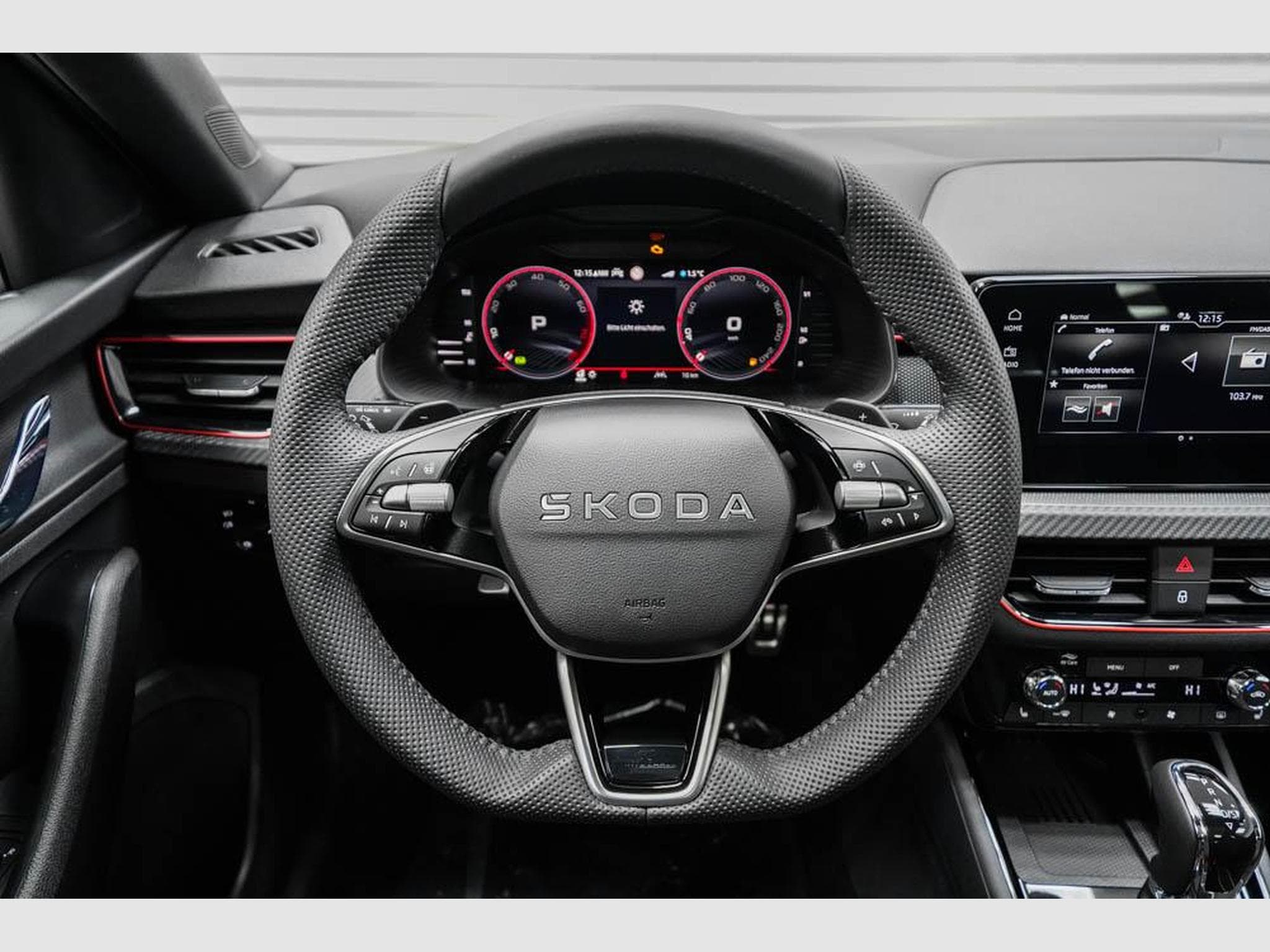 Skoda Scala 1,0 TSI DSG (2025) - Photo 8