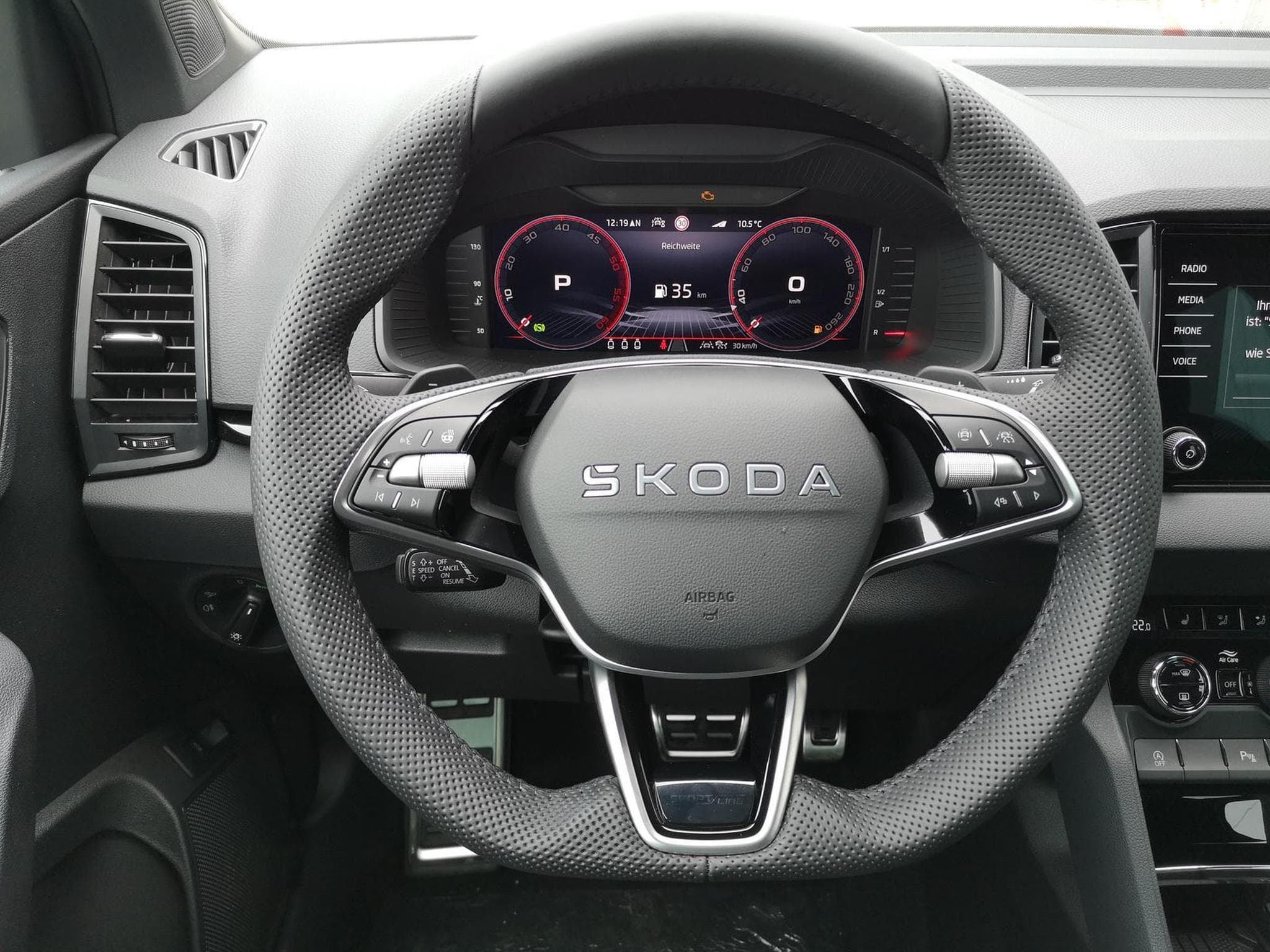 Skoda Karoq Sportline (2025) - Foto 5