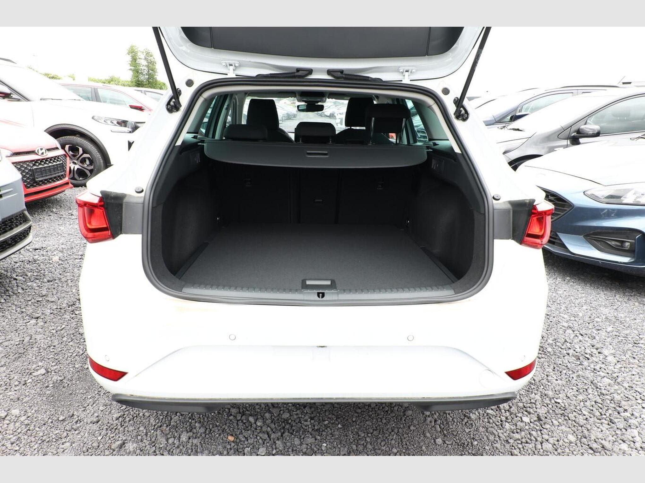 Seat Leon Style (2025) - Photo 11