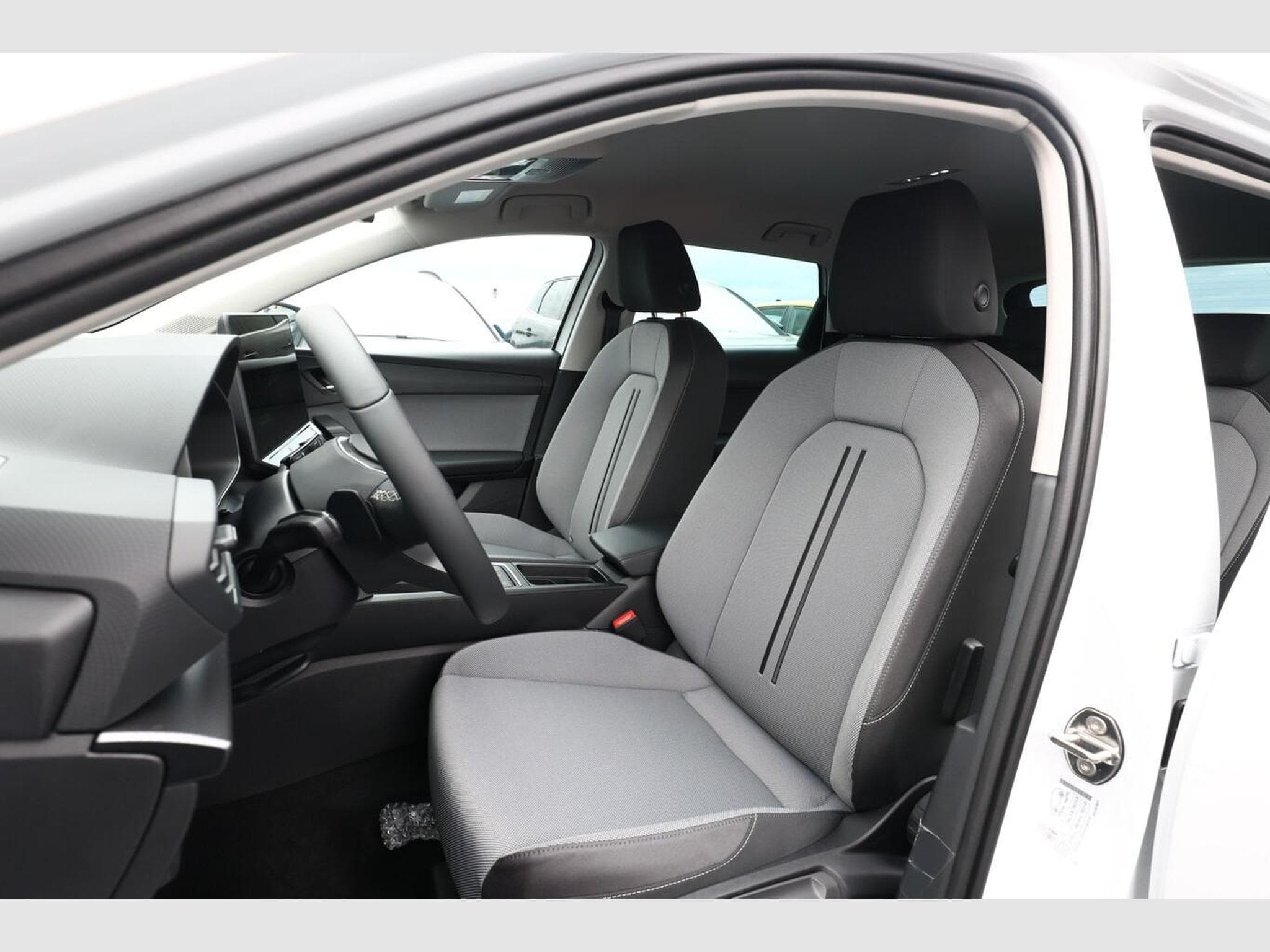 Seat Leon Style (2025) - Photo 6