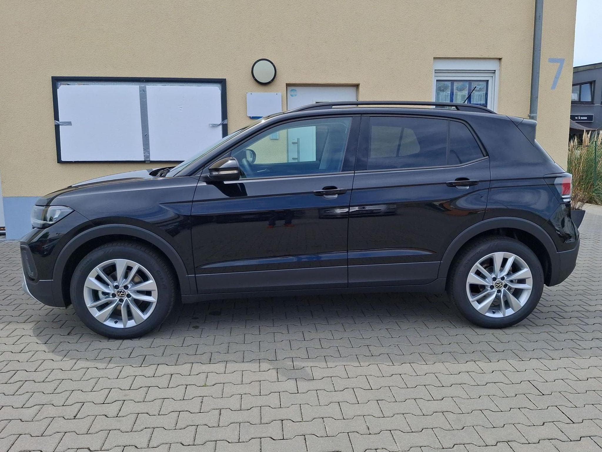 VW T-Cross Limited Life AHK (2026) - Foto 3