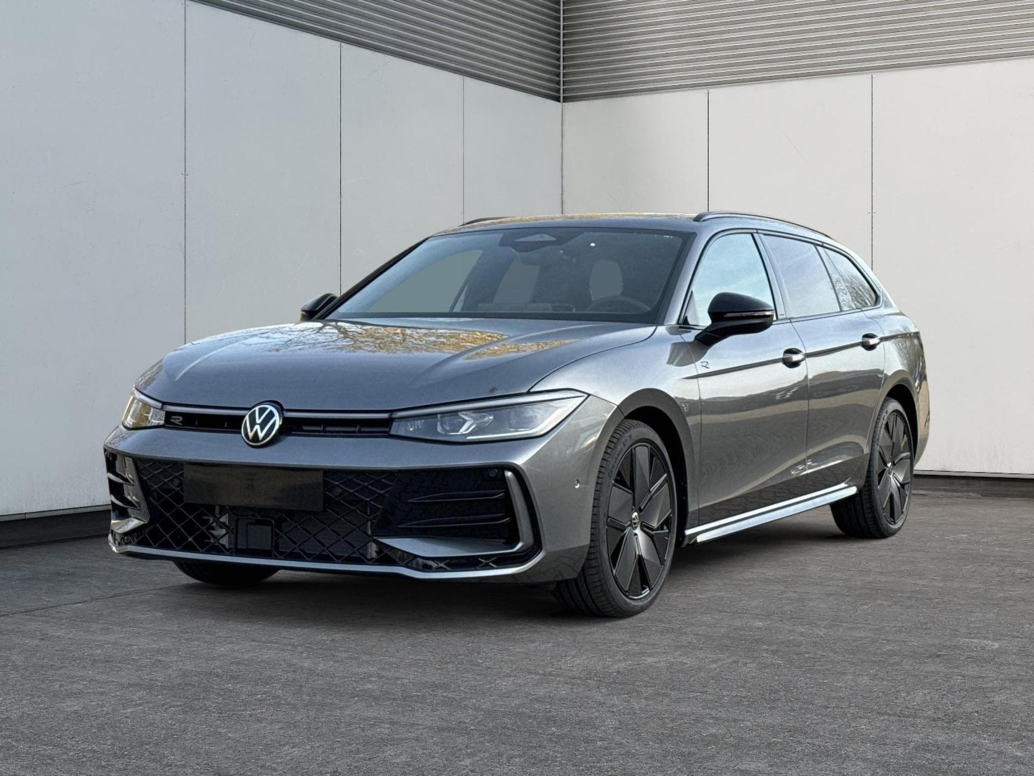 VW Passat Variant R-Line (2025) - Foto 1