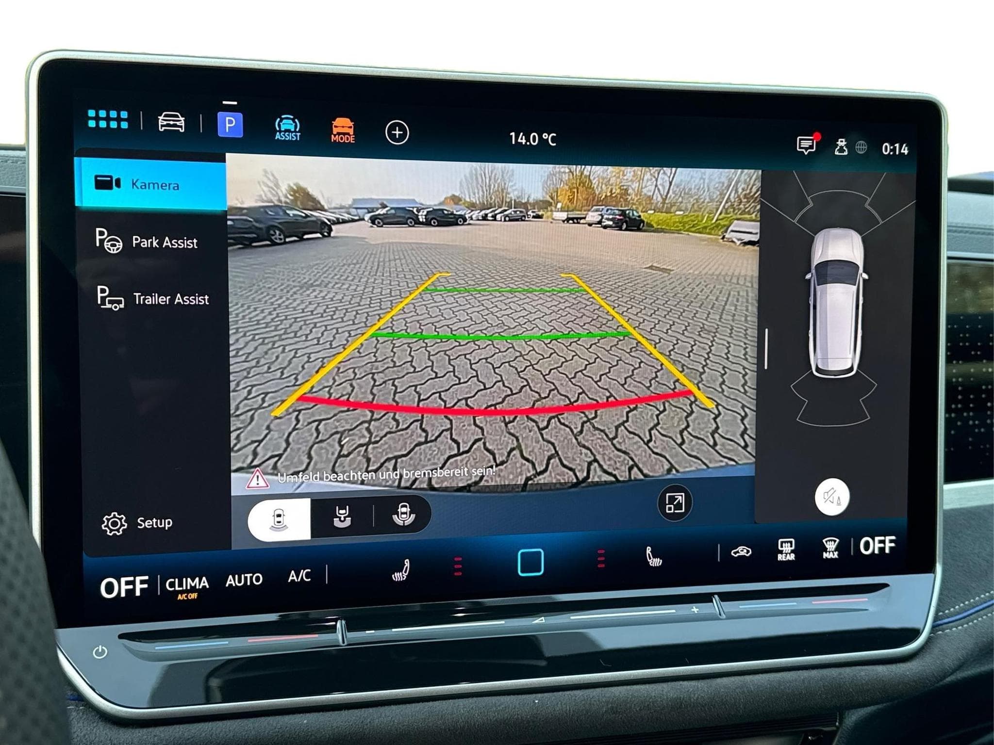 VW Passat Variant R-Line (2025) - Foto 12