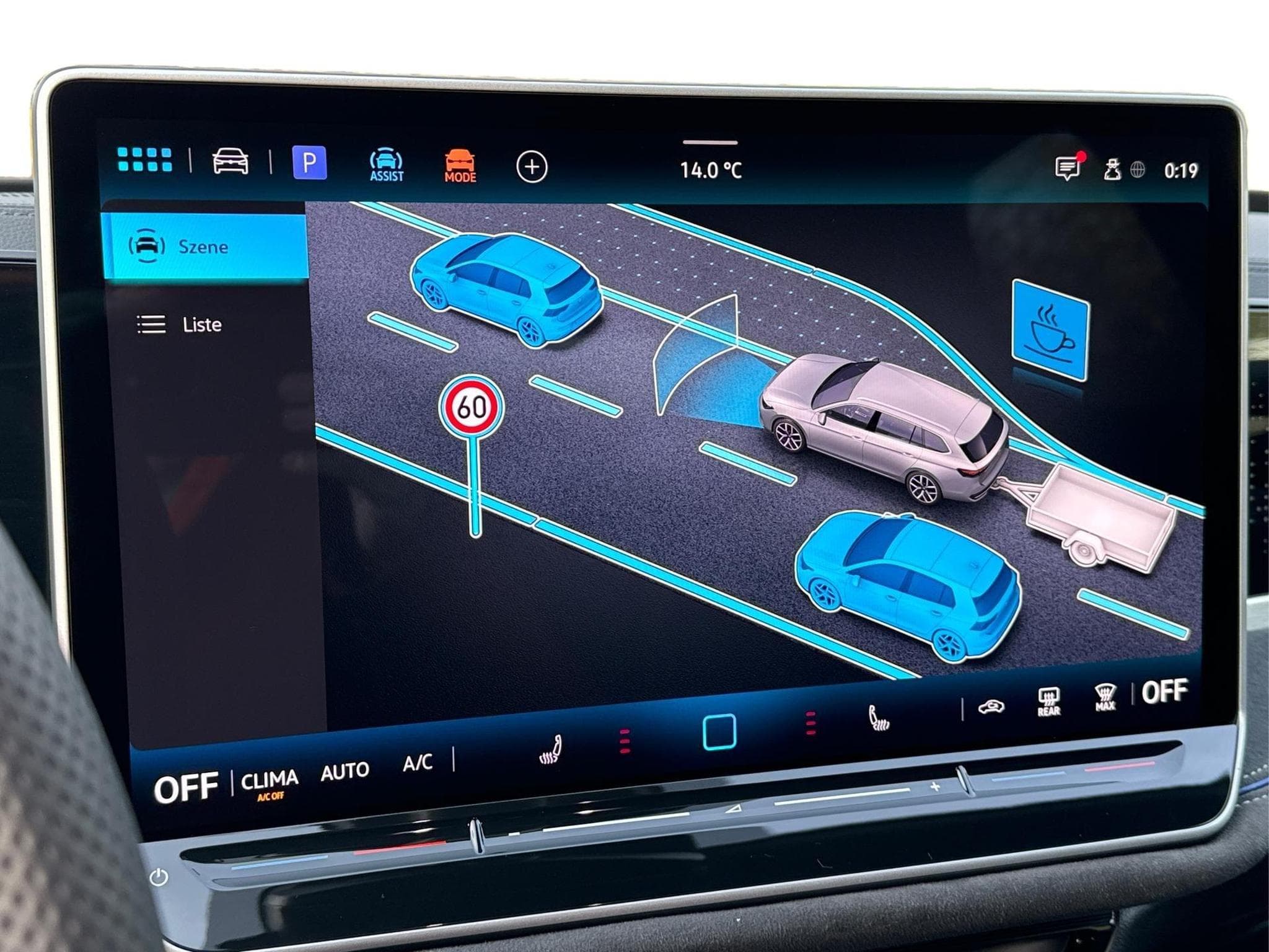 VW Passat Variant R-Line (2025) - Foto 21