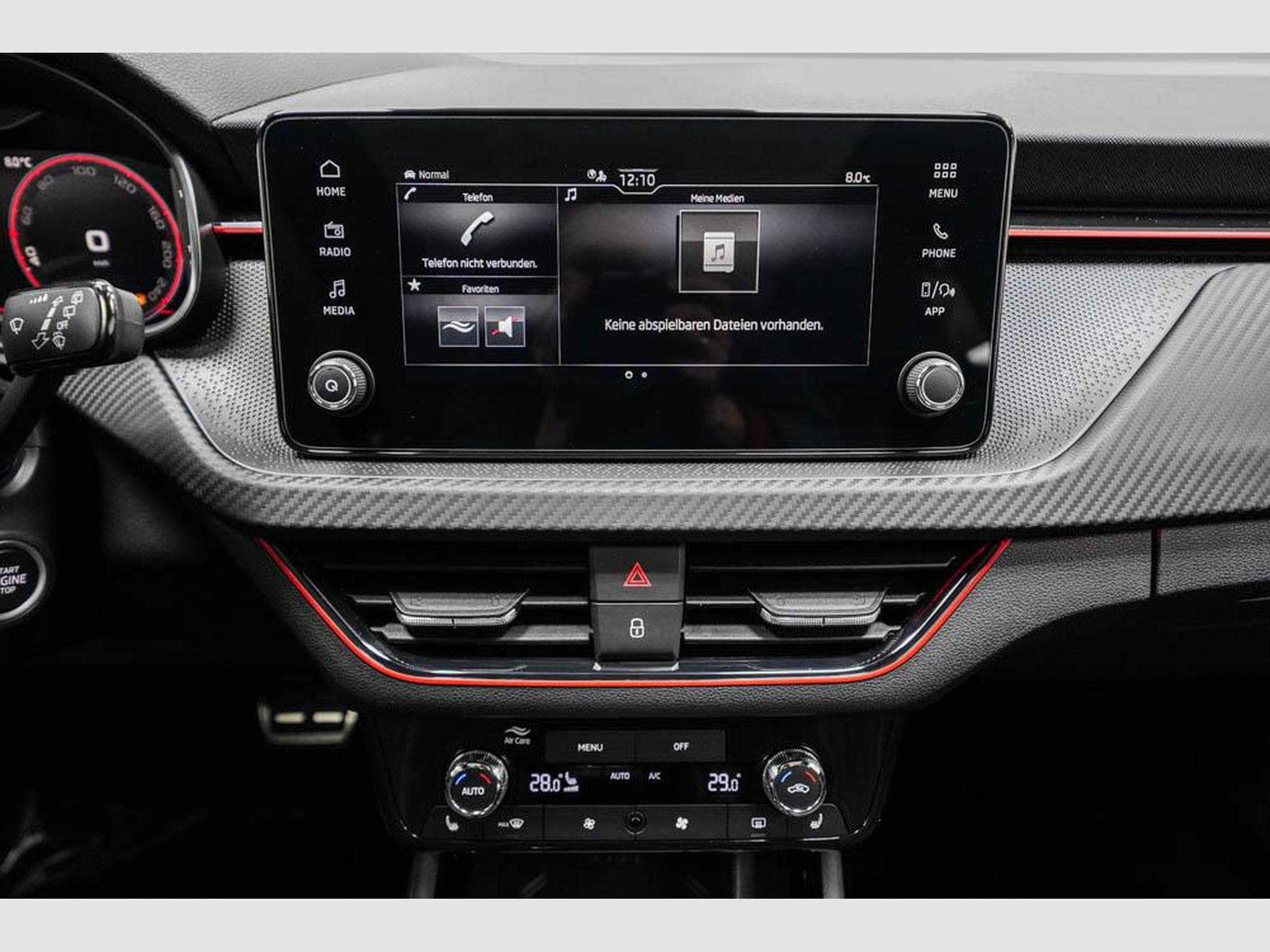 Skoda Scala 1,0 TSI DSG (2025) - Photo 12