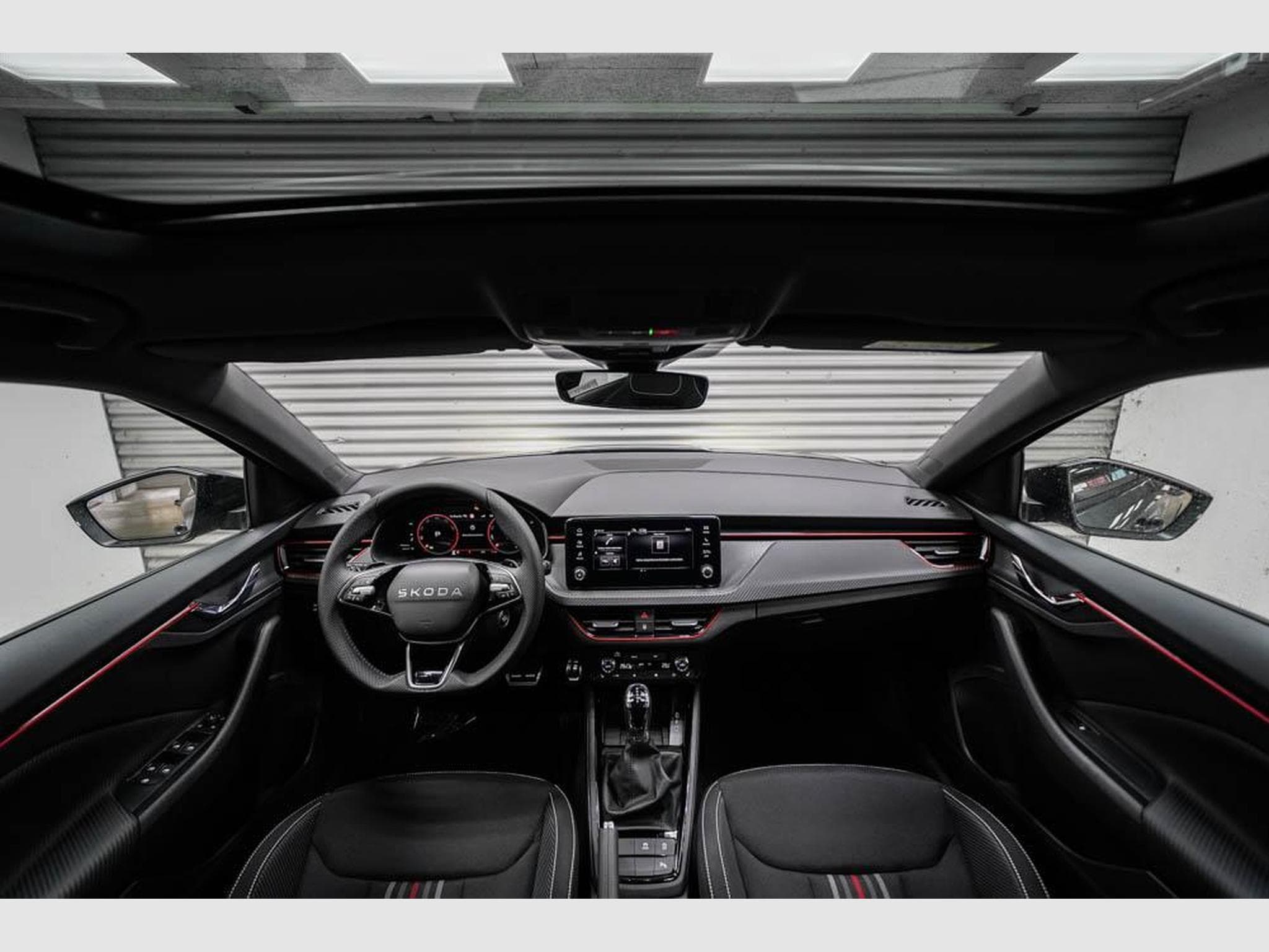 Skoda Scala 1,0 TSI DSG (2025) - Photo 5