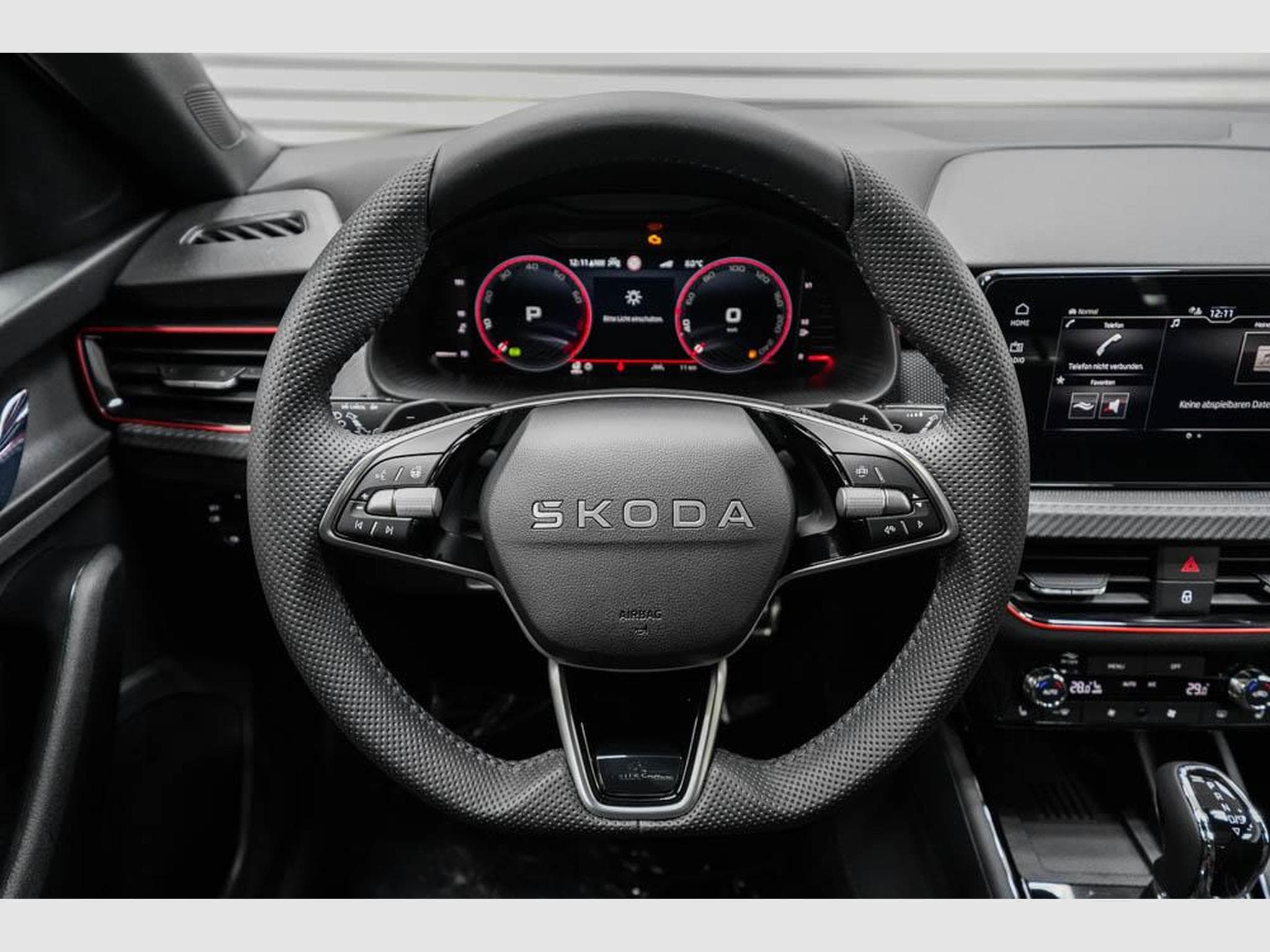 Skoda Scala 1,0 TSI DSG (2025) - Photo 8