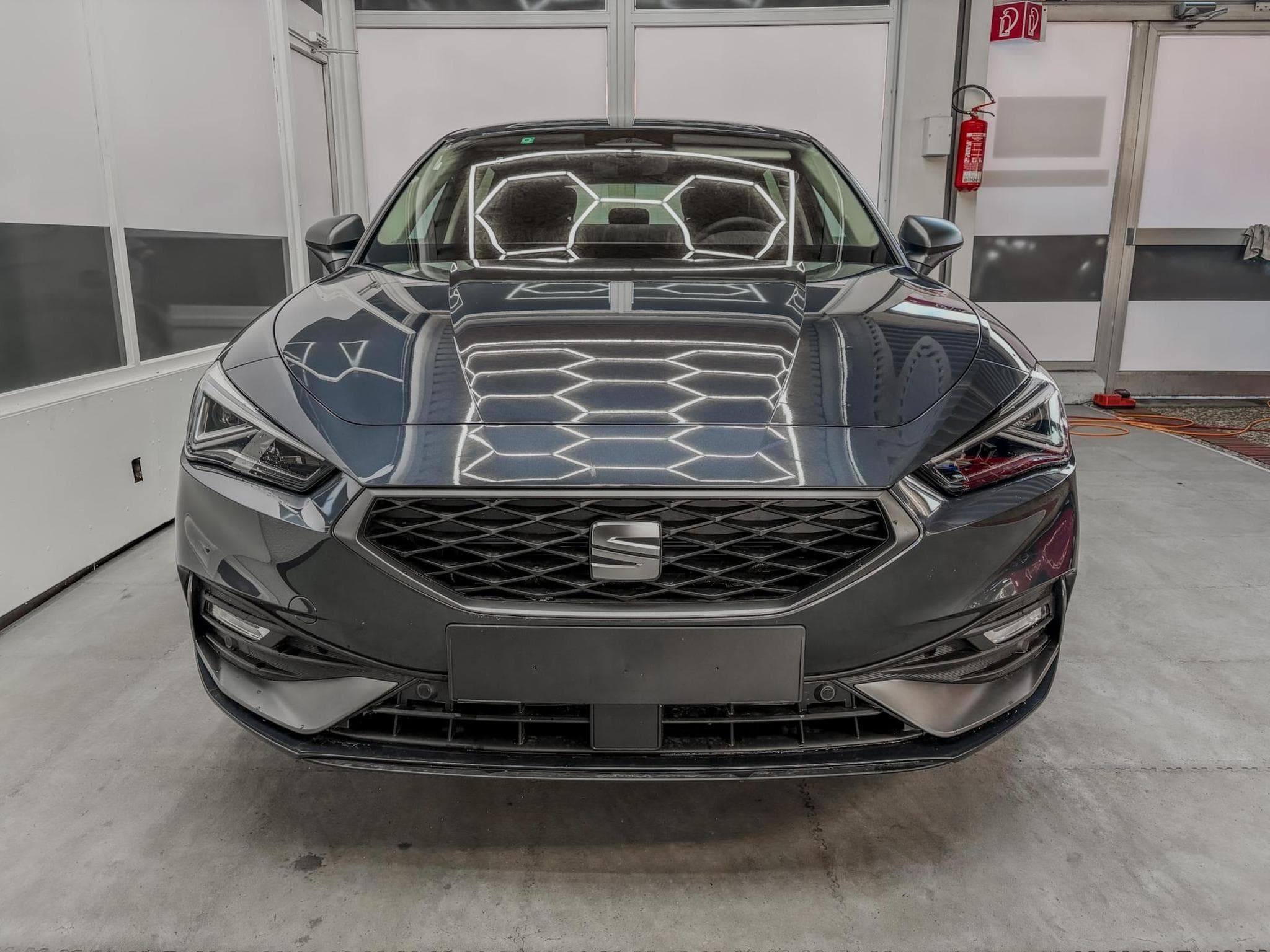 Seat Leon FR (2025) - Foto 2