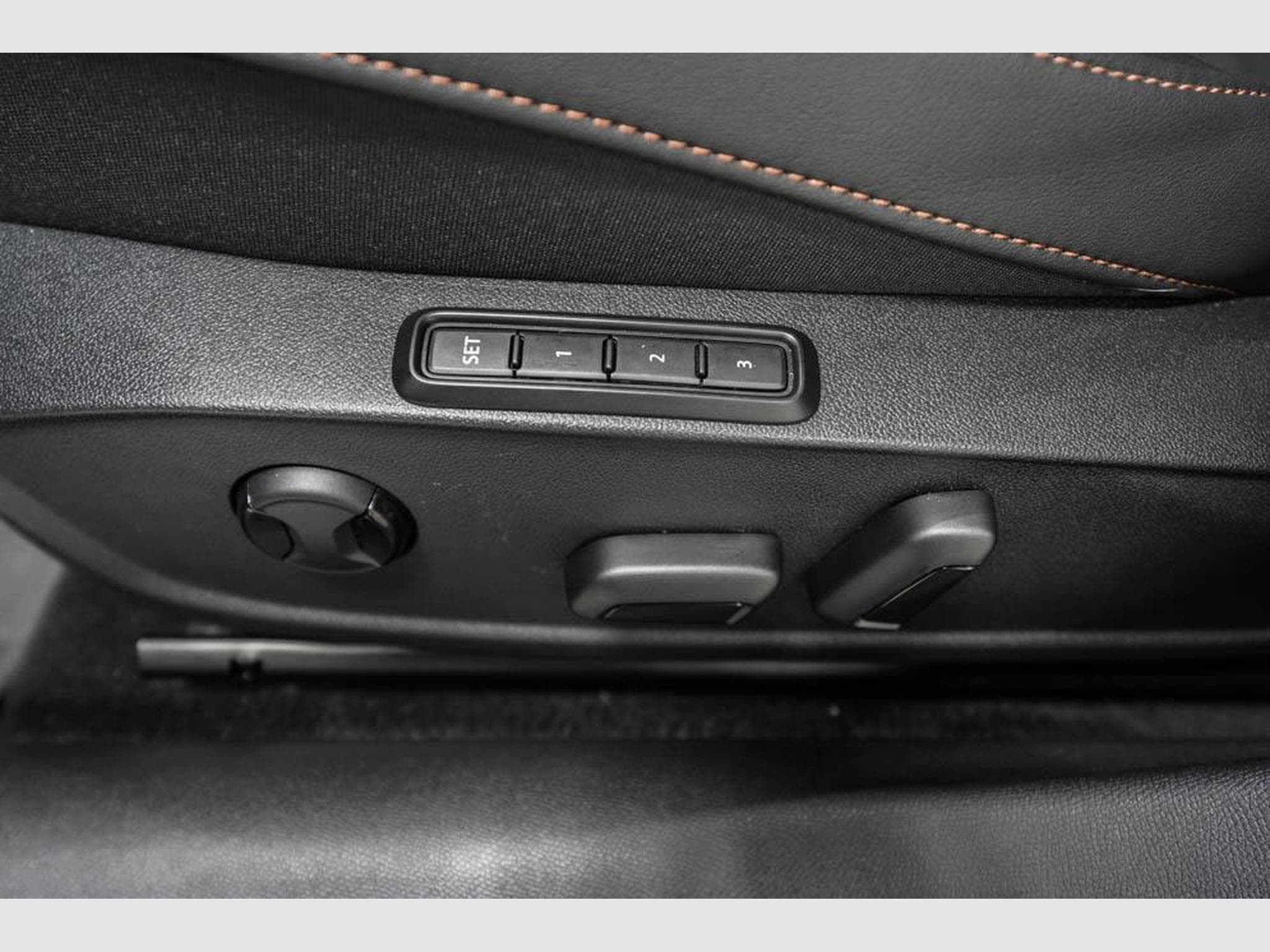 Cupra Leon ST 2,0 TSI (2025) - Foto 23