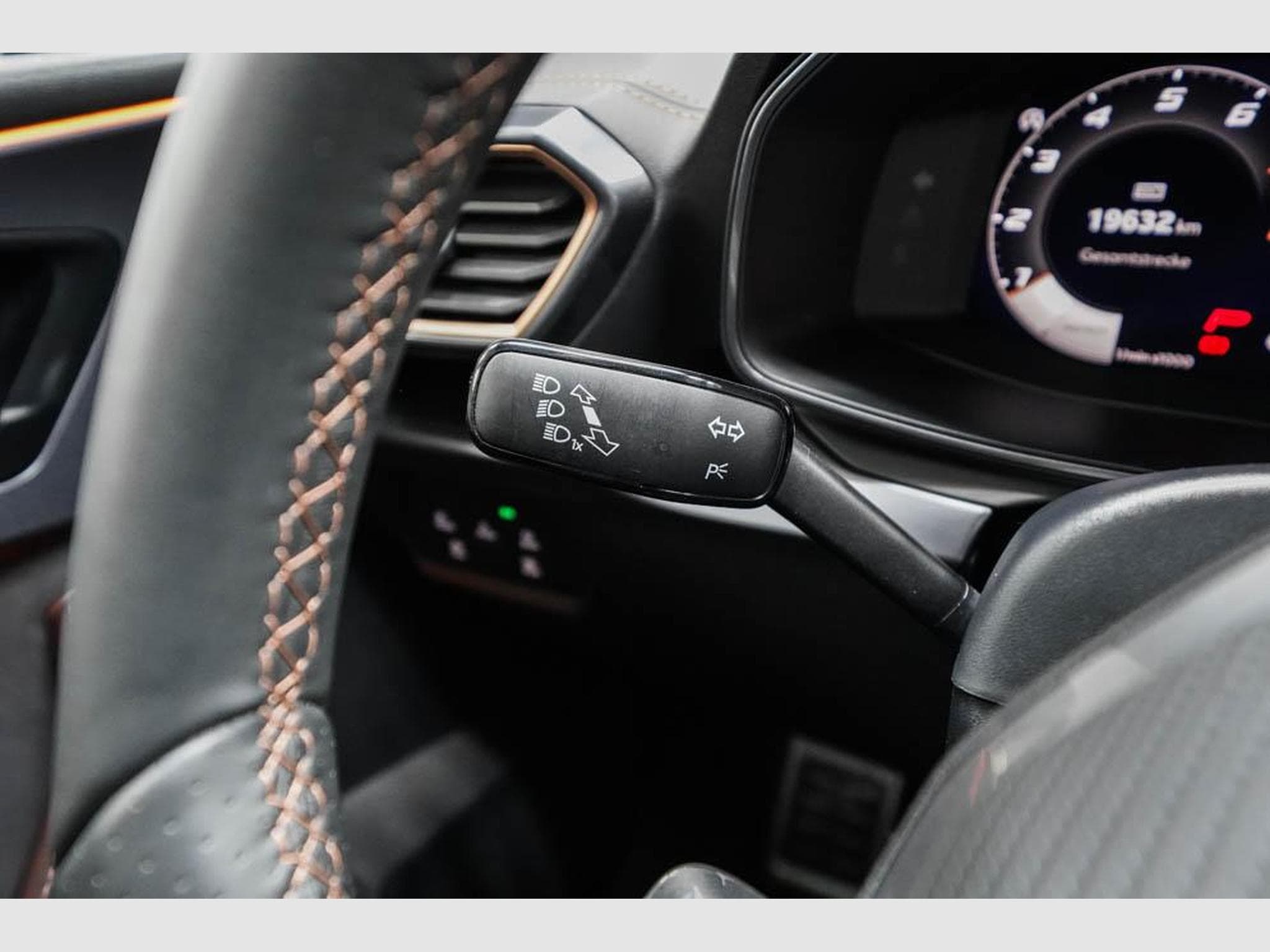 Cupra Leon ST 2,0 TSI (2025) - Photo 10