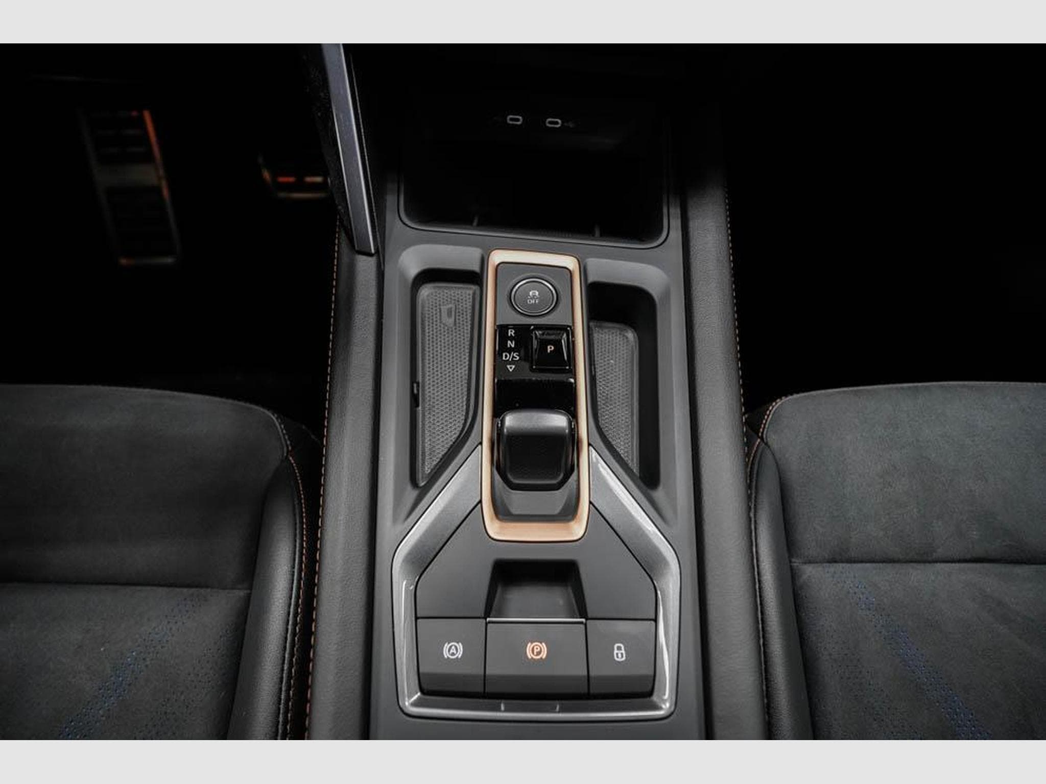 Cupra Leon ST 2,0 TSI (2025) - Photo 12