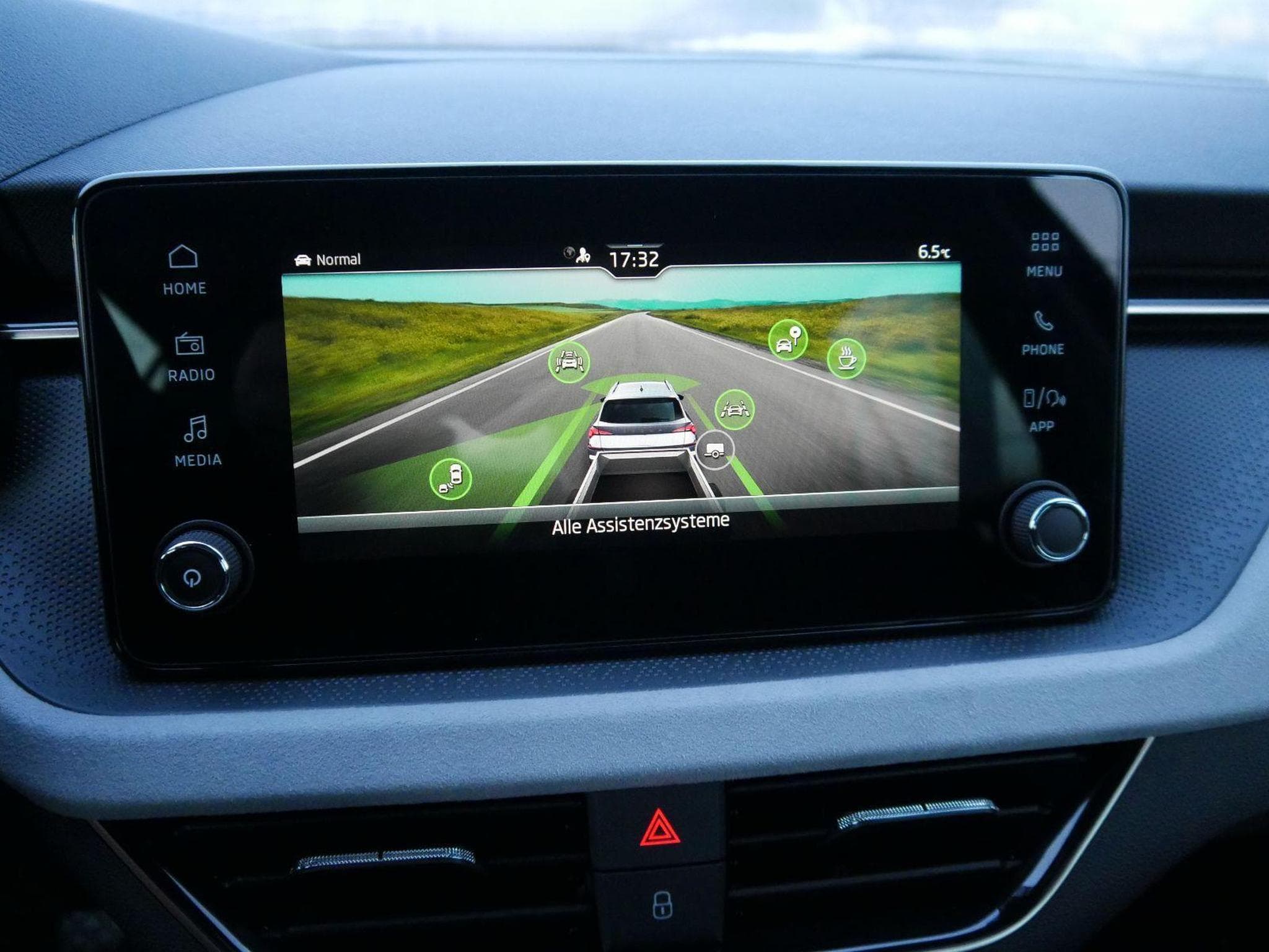 Skoda Kamiq Kamiq 130 Jahre (2025) - Foto 14