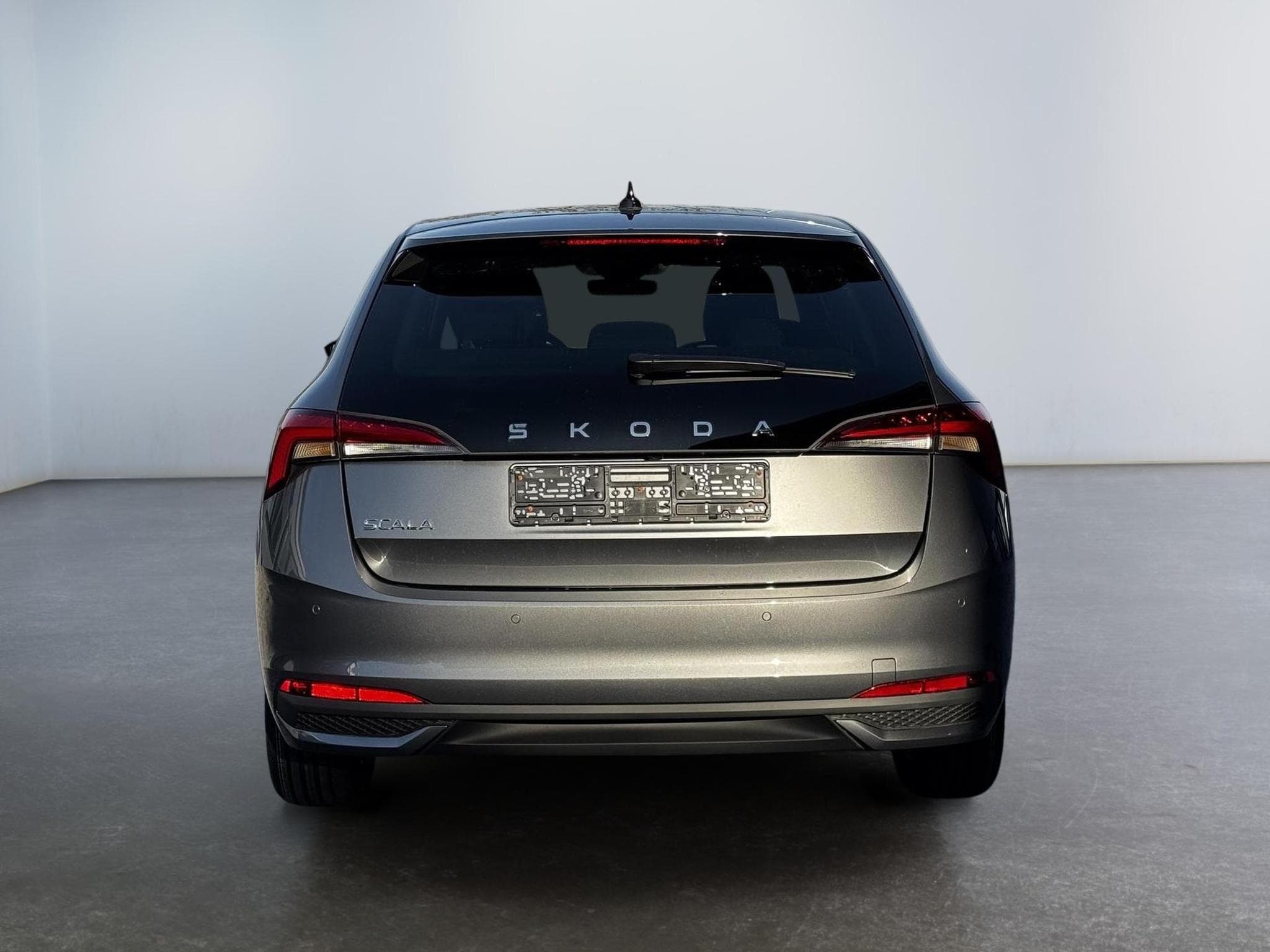 Skoda Scala 1,0 TSI DSG (2025) - Foto 3