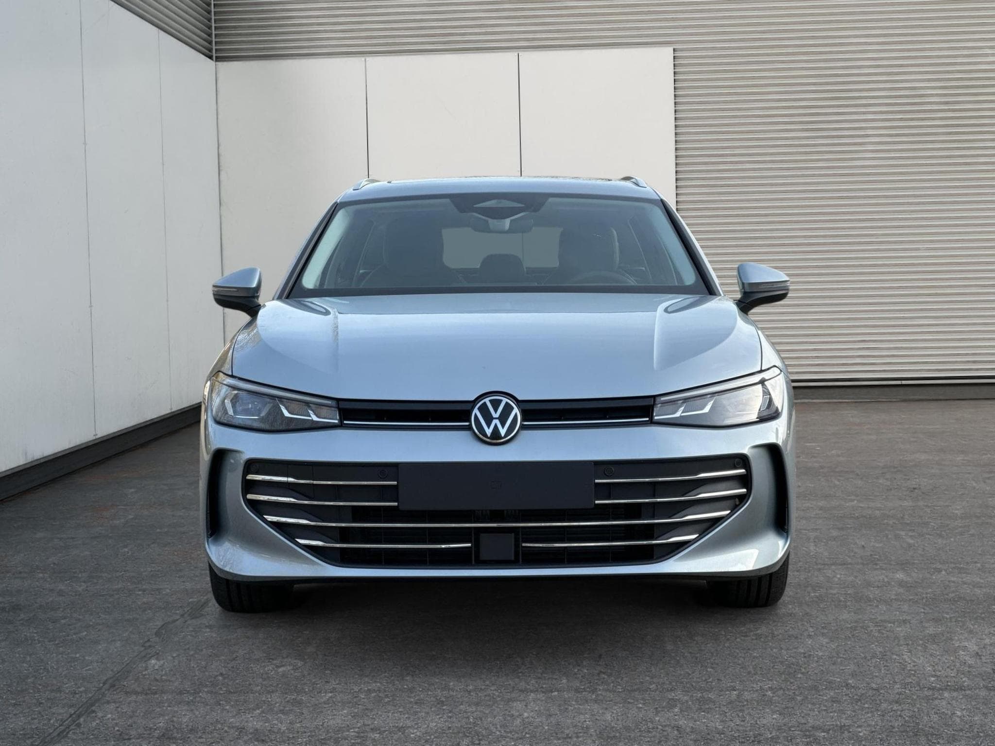 VW Passat Variant Business (2025) - Foto 6