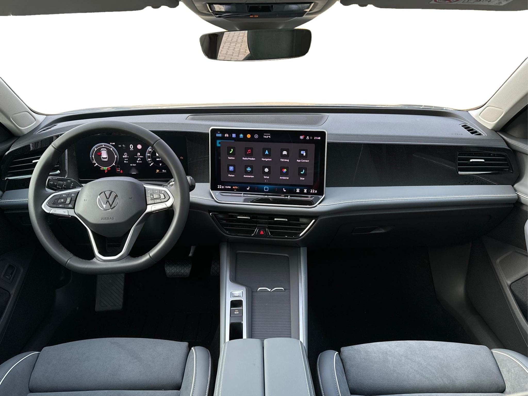 VW Passat Variant Business (2025) - Foto 9