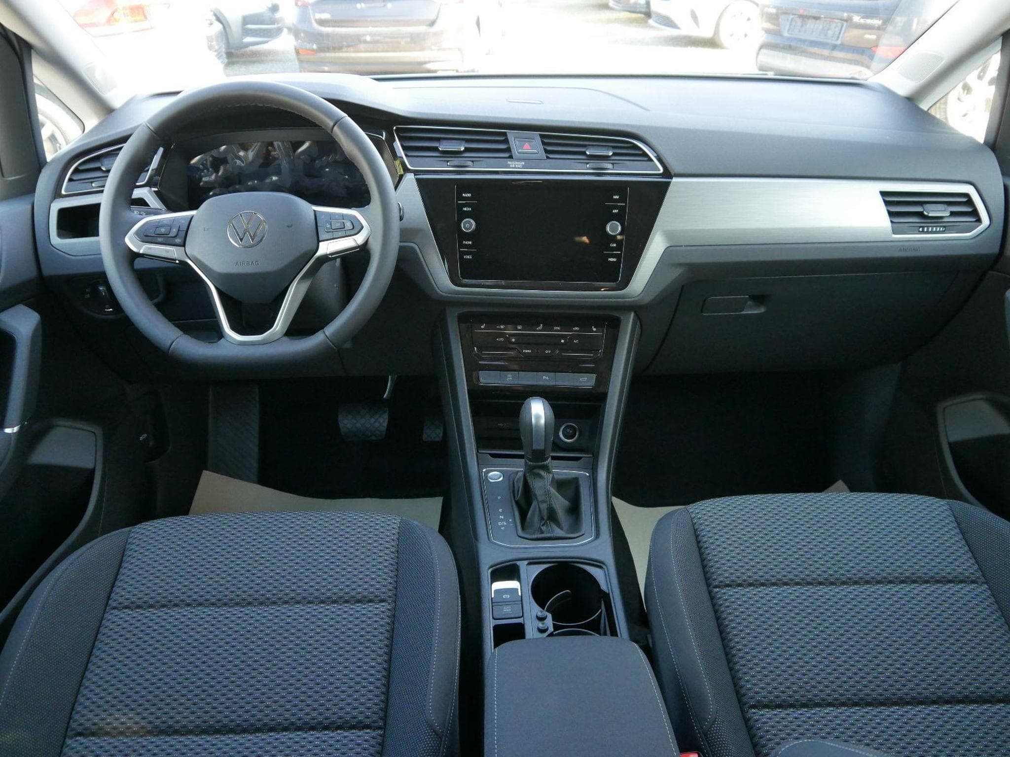 VW Touran Comfortline (2026) - Foto 12