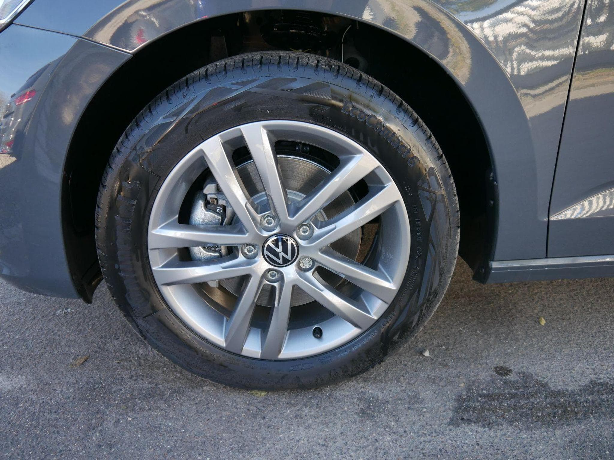 VW Touran Comfortline (2026) - Foto 4