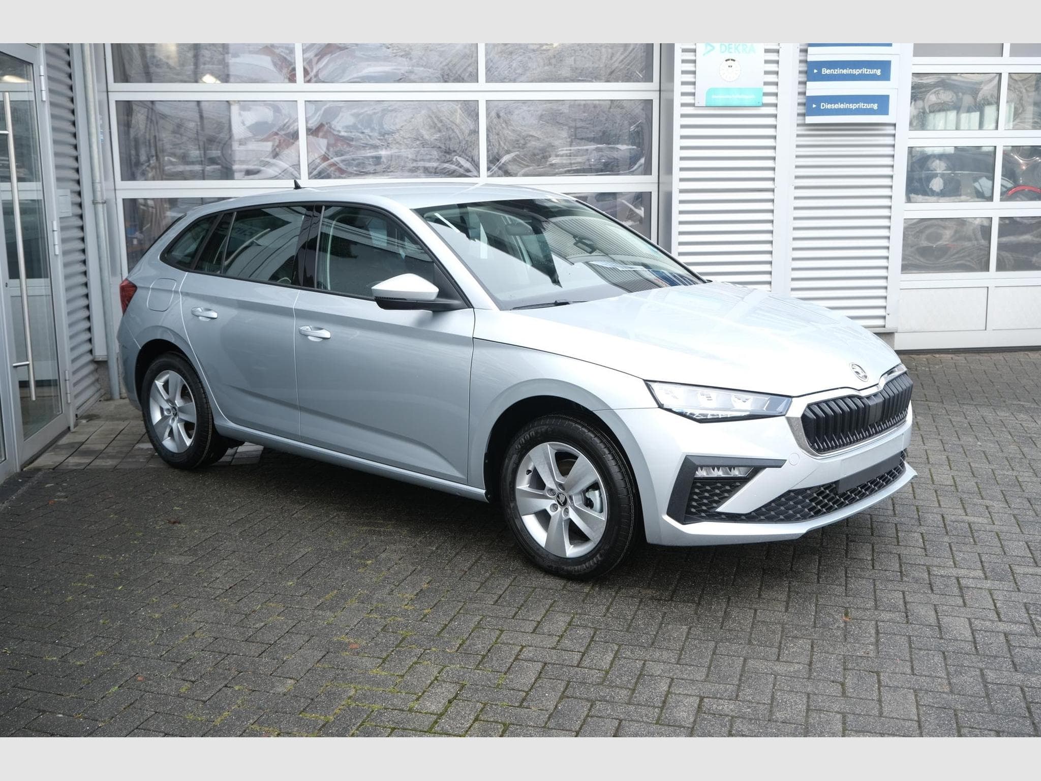 Skoda Scala 1.0 TSI Selection (2025) - Foto 20