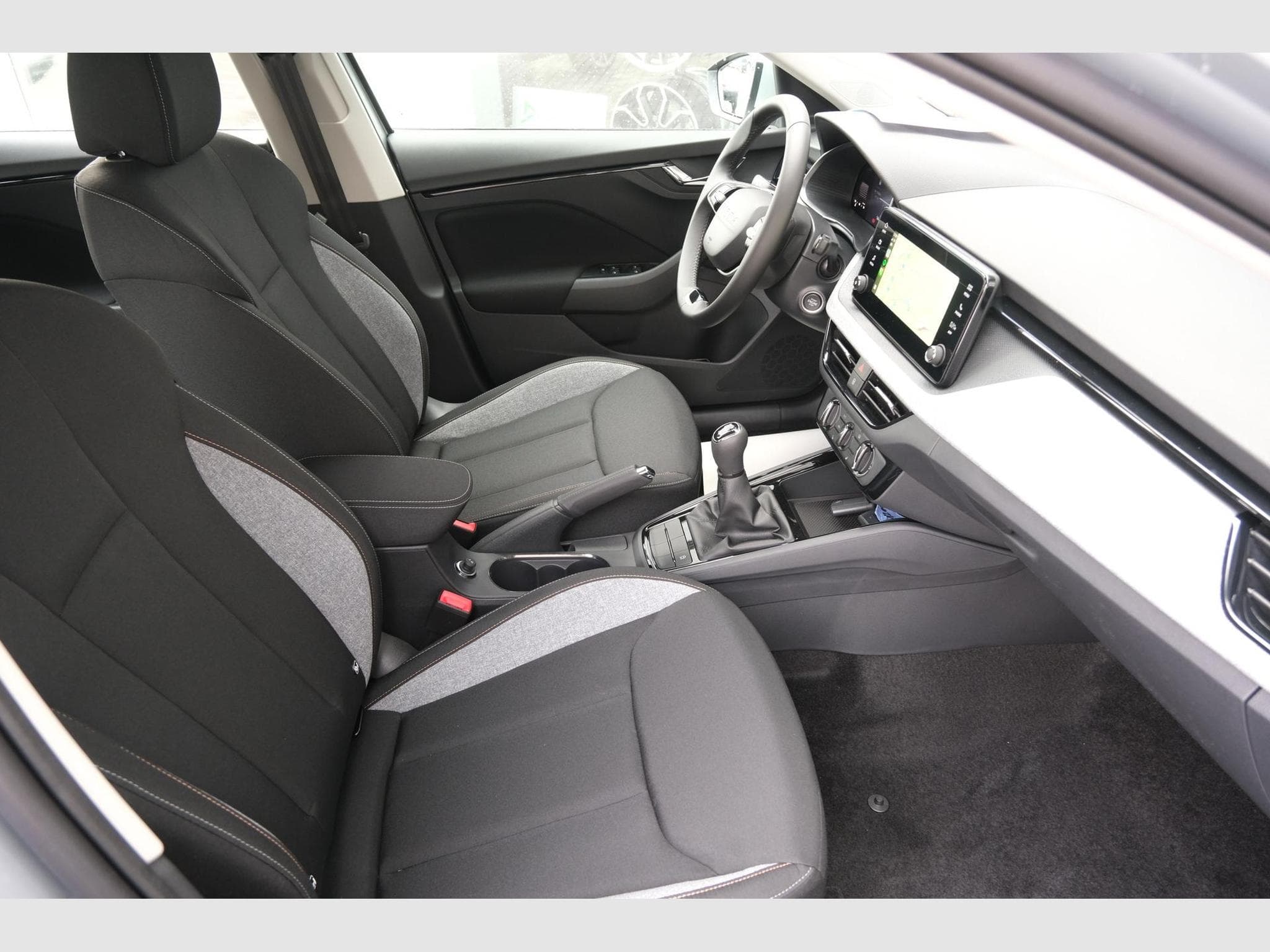 Skoda Scala 1.0 TSI Selection (2025) - Foto 6