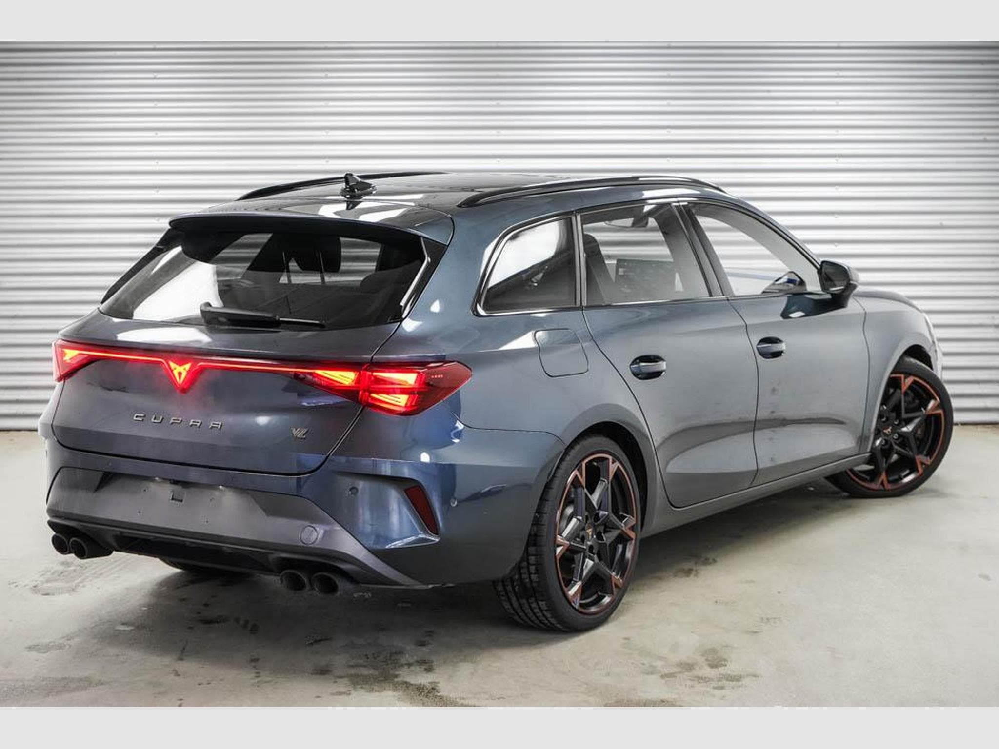 Cupra Leon ST 2,0 TSI (2025) - Foto 2