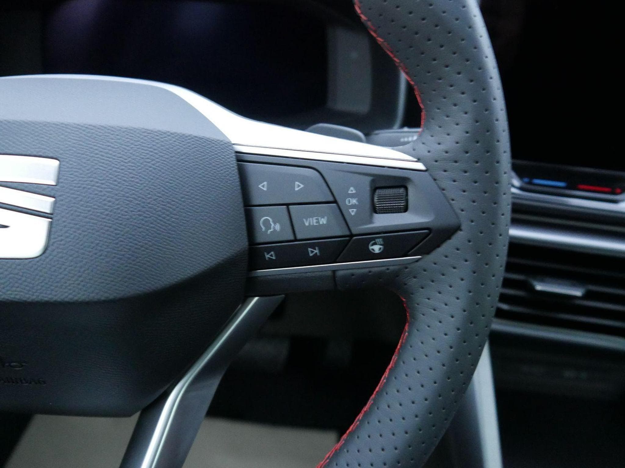 Seat Leon FR (2025) - Foto 12