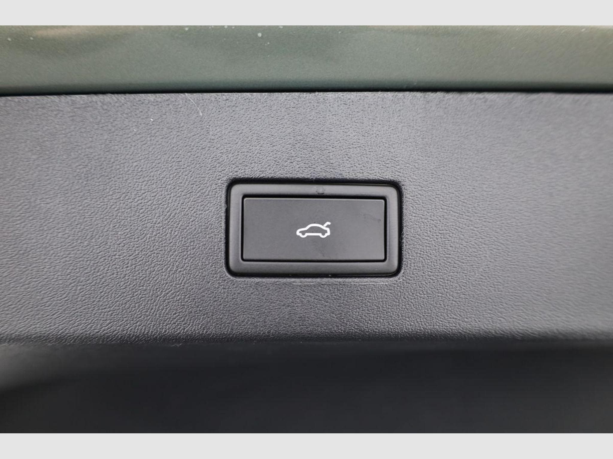 VW Tayron 1.5 TSI eHybrid 150 kW Life (2025) - Photo 14