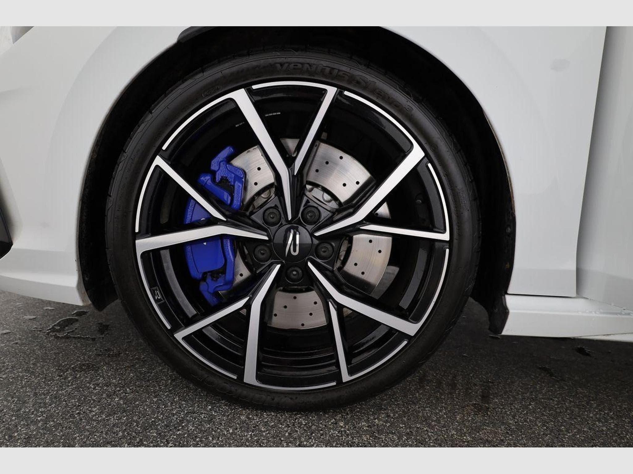 VW Golf 2.0 TSI 245 kW 4Motion R (2025) - Foto 12