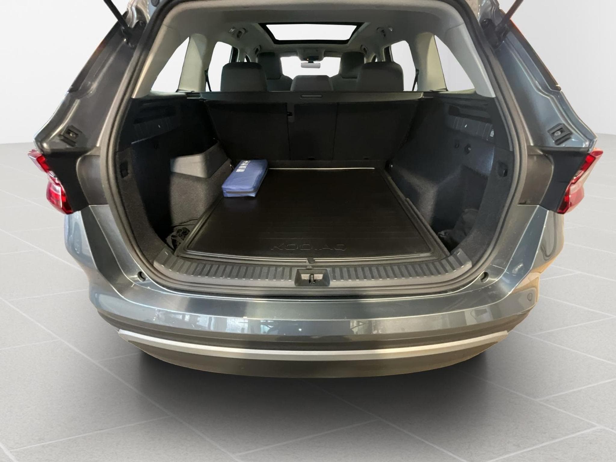 Skoda Kodiaq Selection+DSG+Pano+Navi (2025) - Foto 17