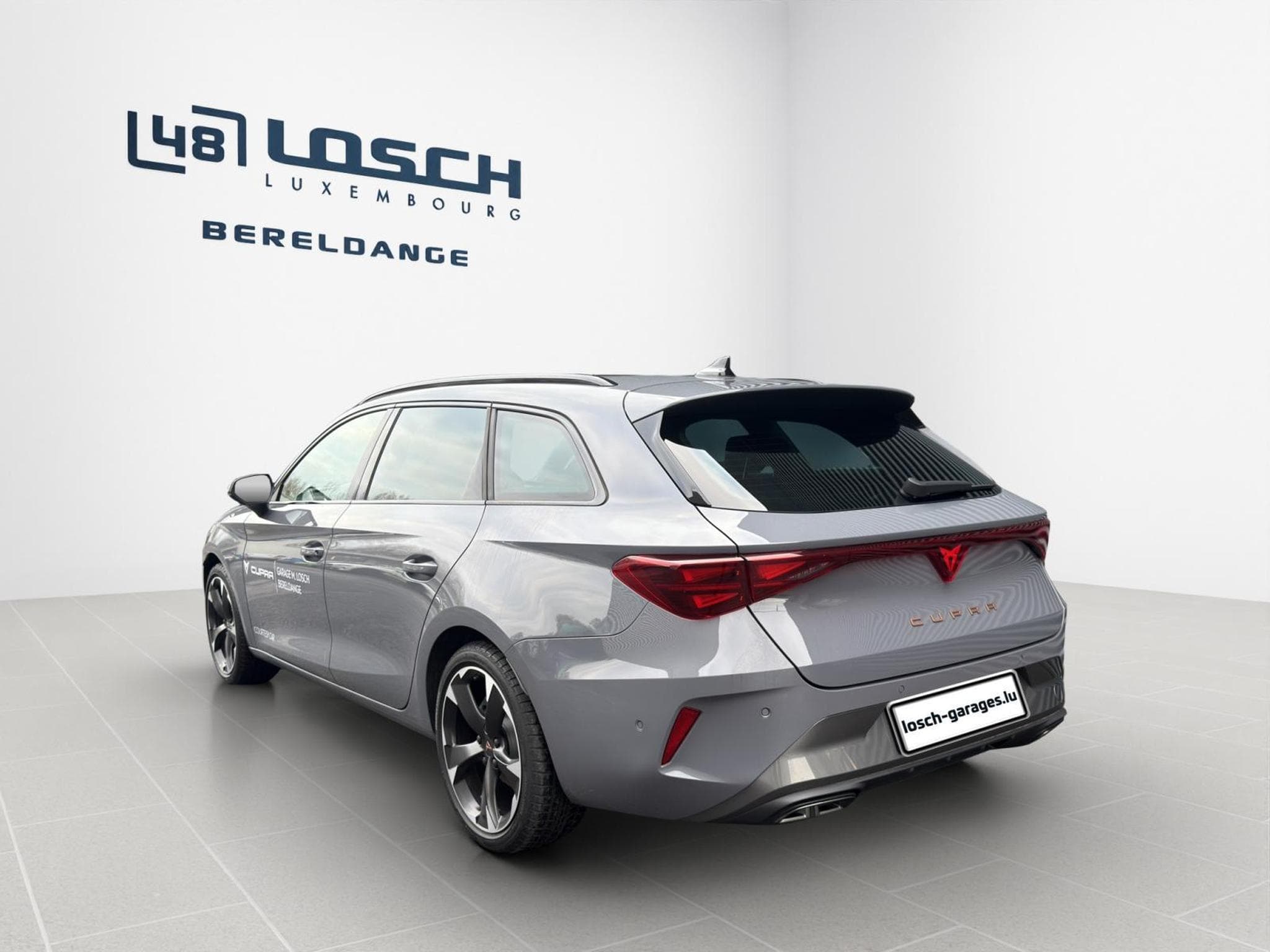 Cupra Leon Sportstourer 1.5 eTSI DSG (2025) - Foto 6
