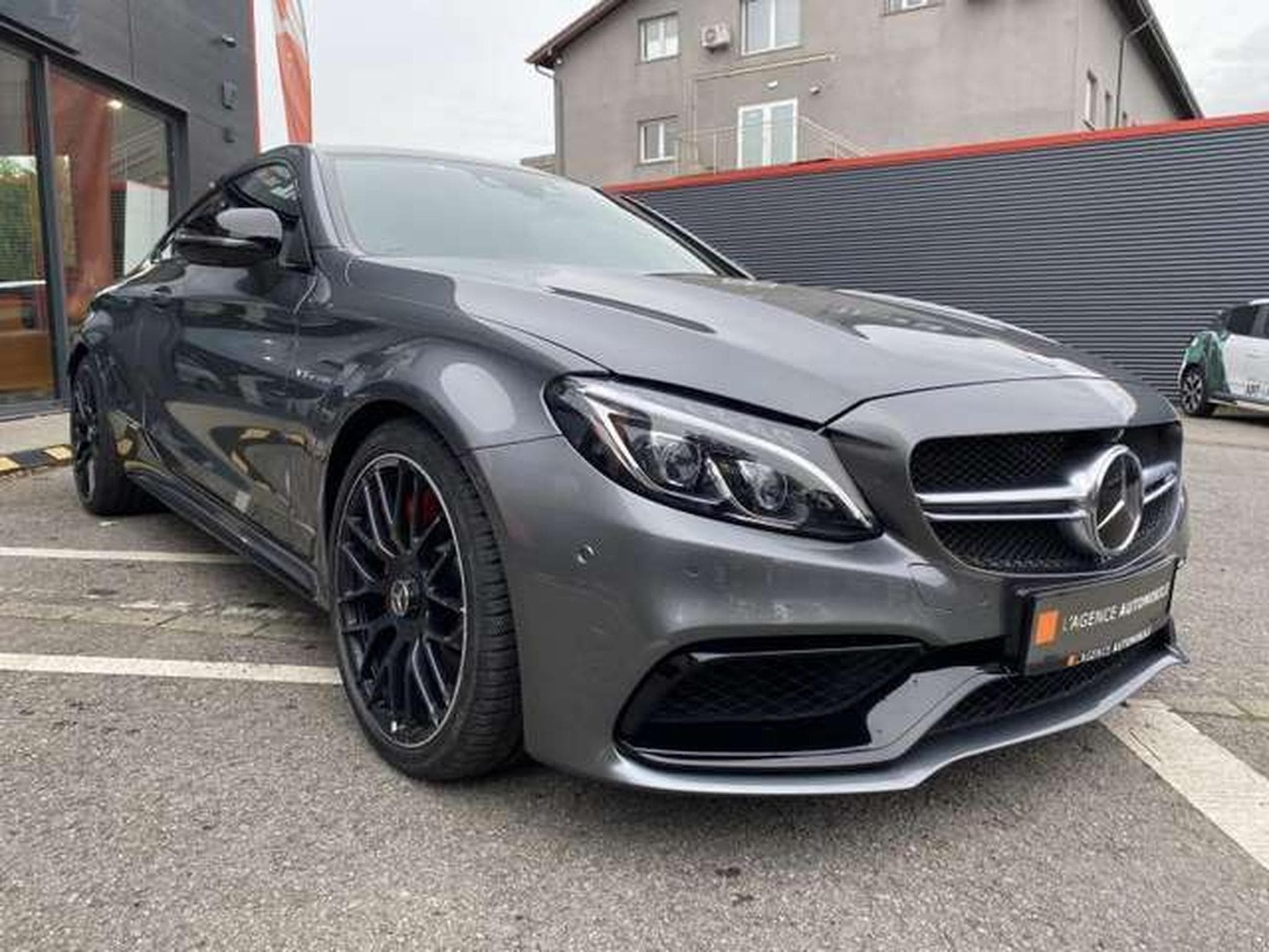 Mercedes C 63 AMG S (2017) - Photo 4