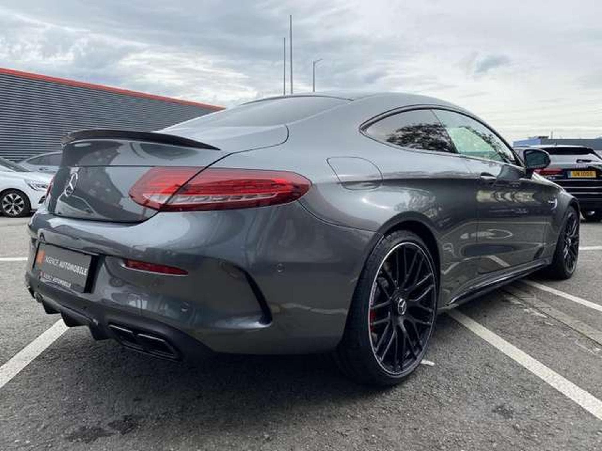 Mercedes C 63 AMG S (2017) - Photo 5