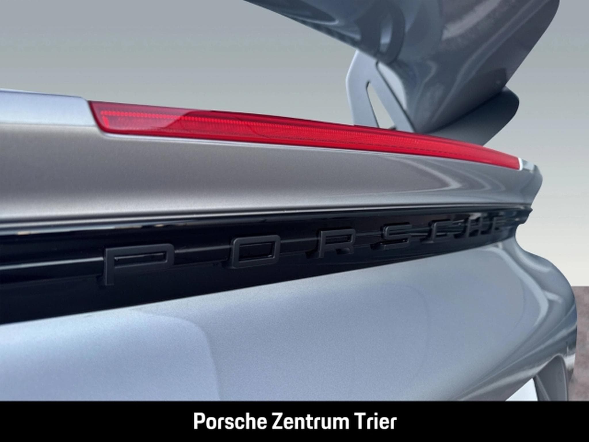 Porsche Cayman GT4 RS Clubsportpaket Liftsystem-VA (2023) - Photo 13