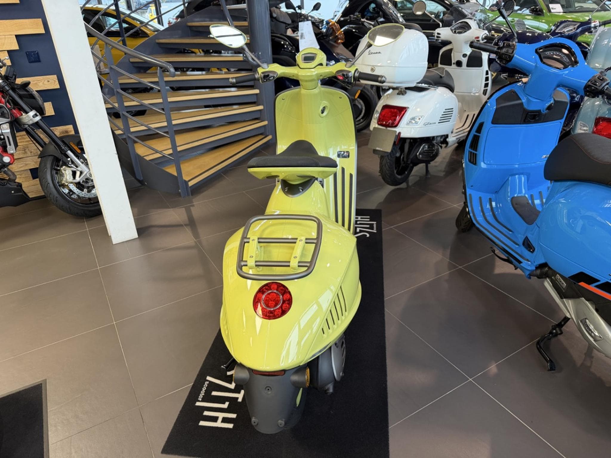 Vespa 946 Bunny (2026) - Photo 6