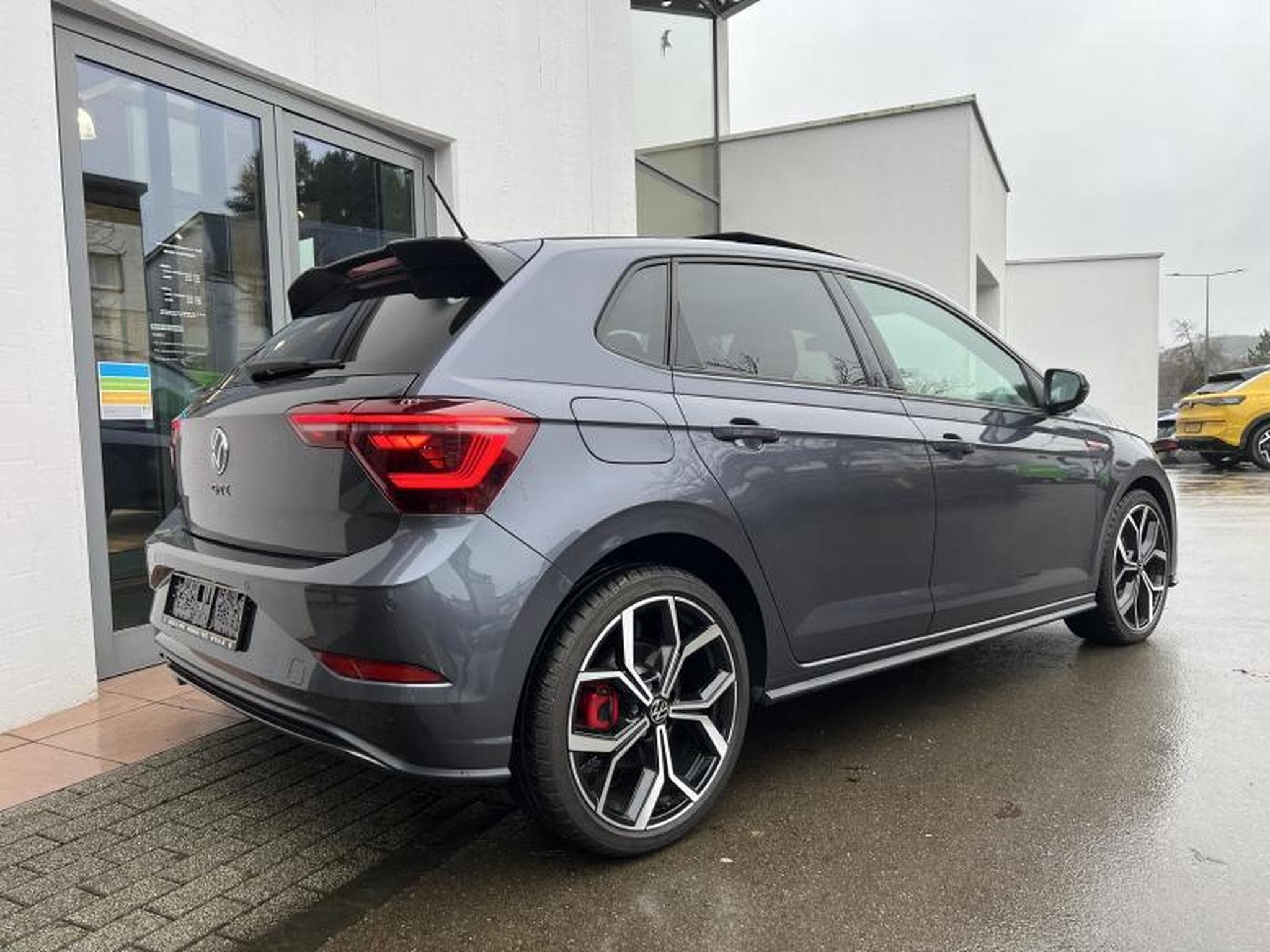 VW Polo GTI 2.0 TSI DSG (2024) - Foto 2