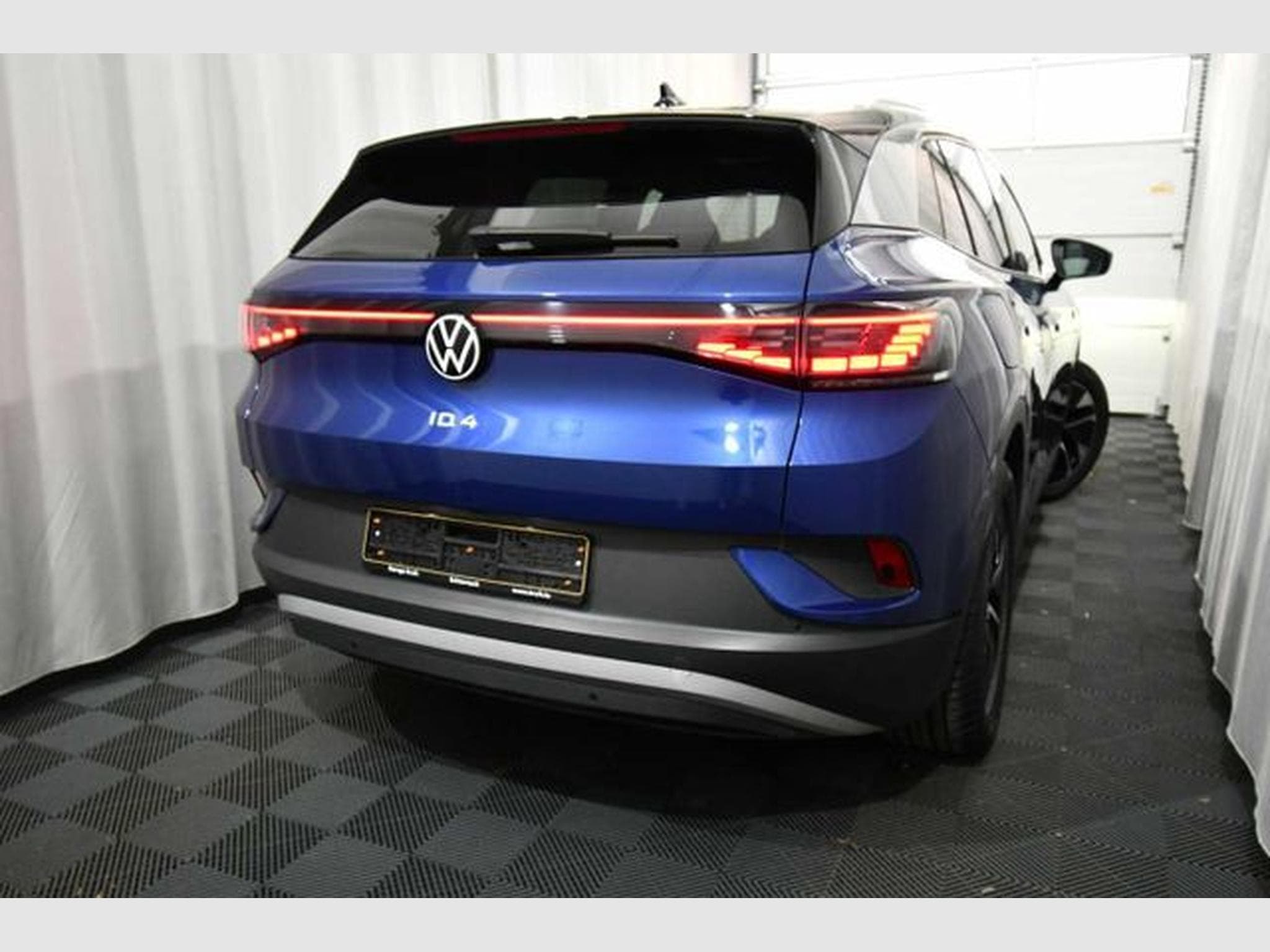 VW ID.4 ID.4 Pro Performance - Pano, Navi, SH (2023) - Photo 3