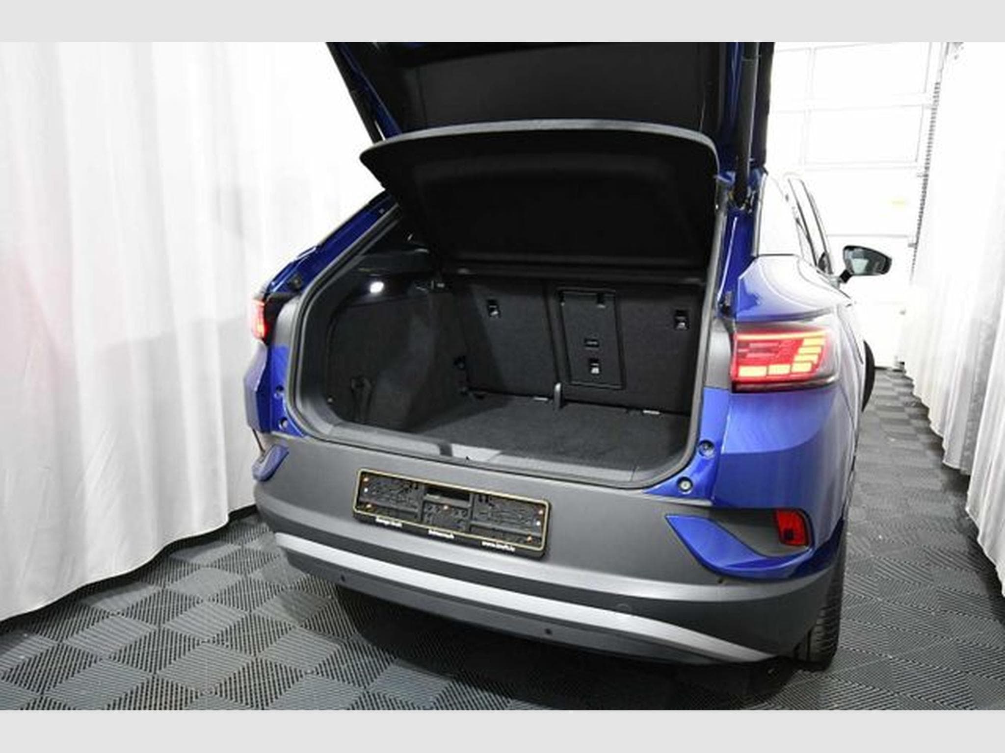 VW ID.4 ID.4 Pro Performance - Pano, Navi, SH (2023) - Photo 4