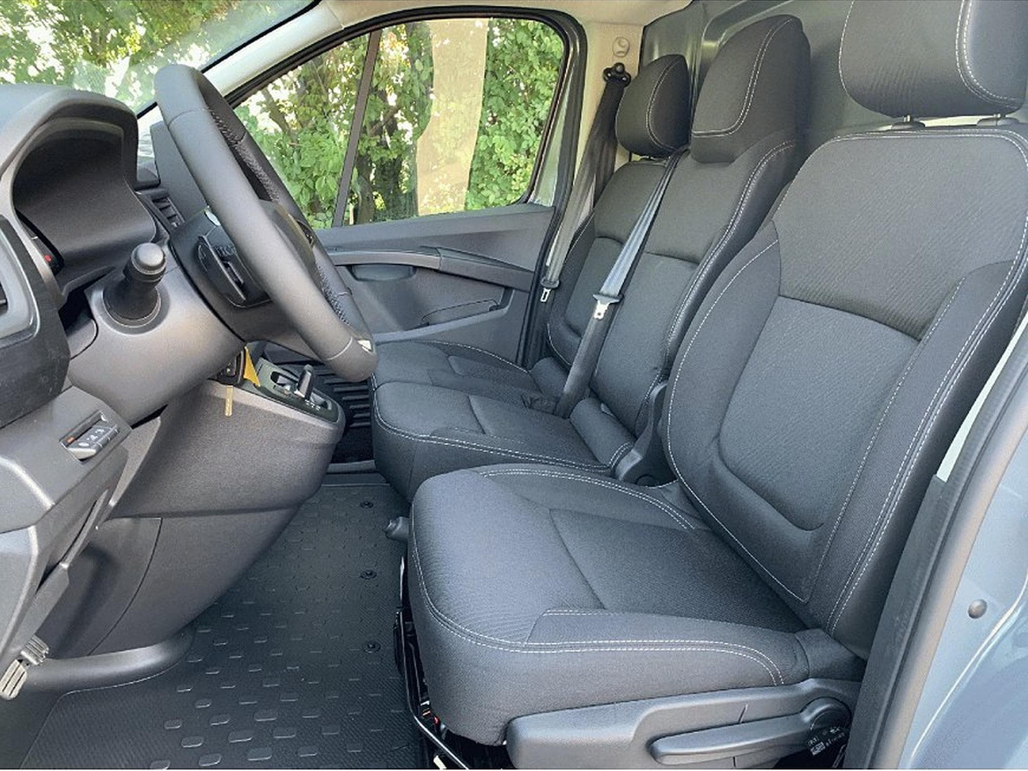 Renault Trafic (2026) - Foto 6