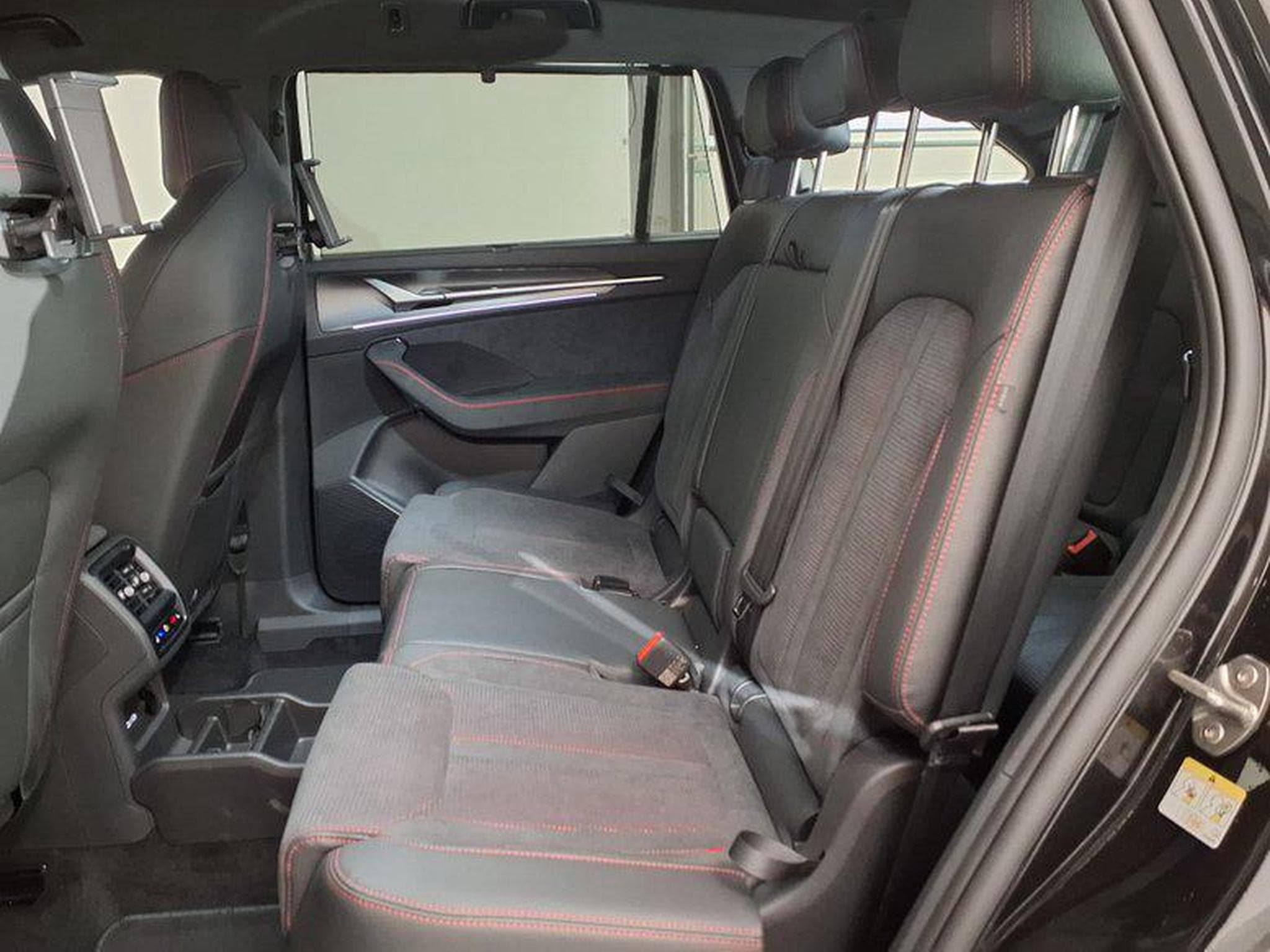 Skoda Kodiaq RS 2.0 TSI 7-Gang-DSG 4x4 (2025) - Photo 10