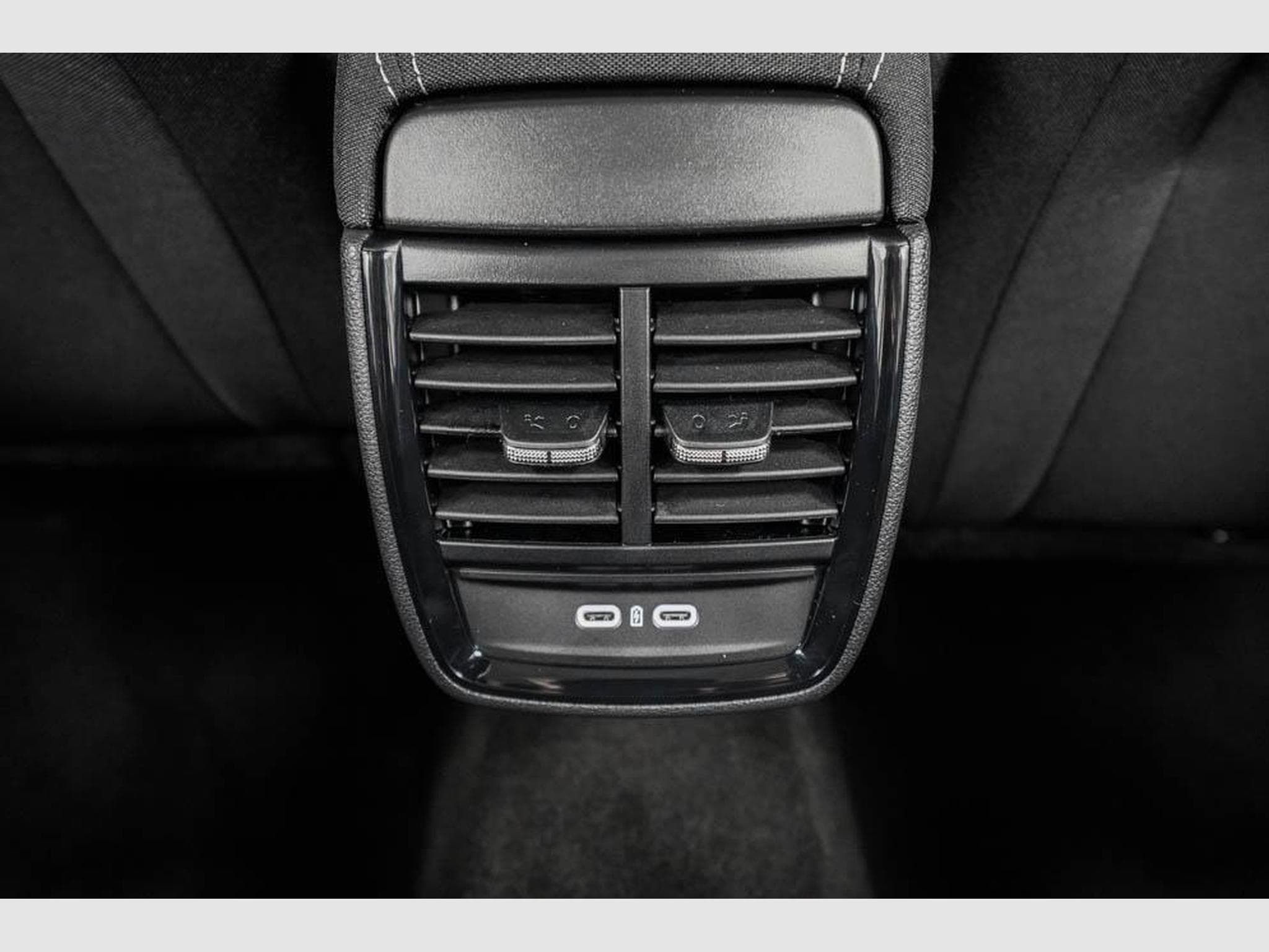 Skoda Scala 1,0 TSI DSG (2025) - Foto 16