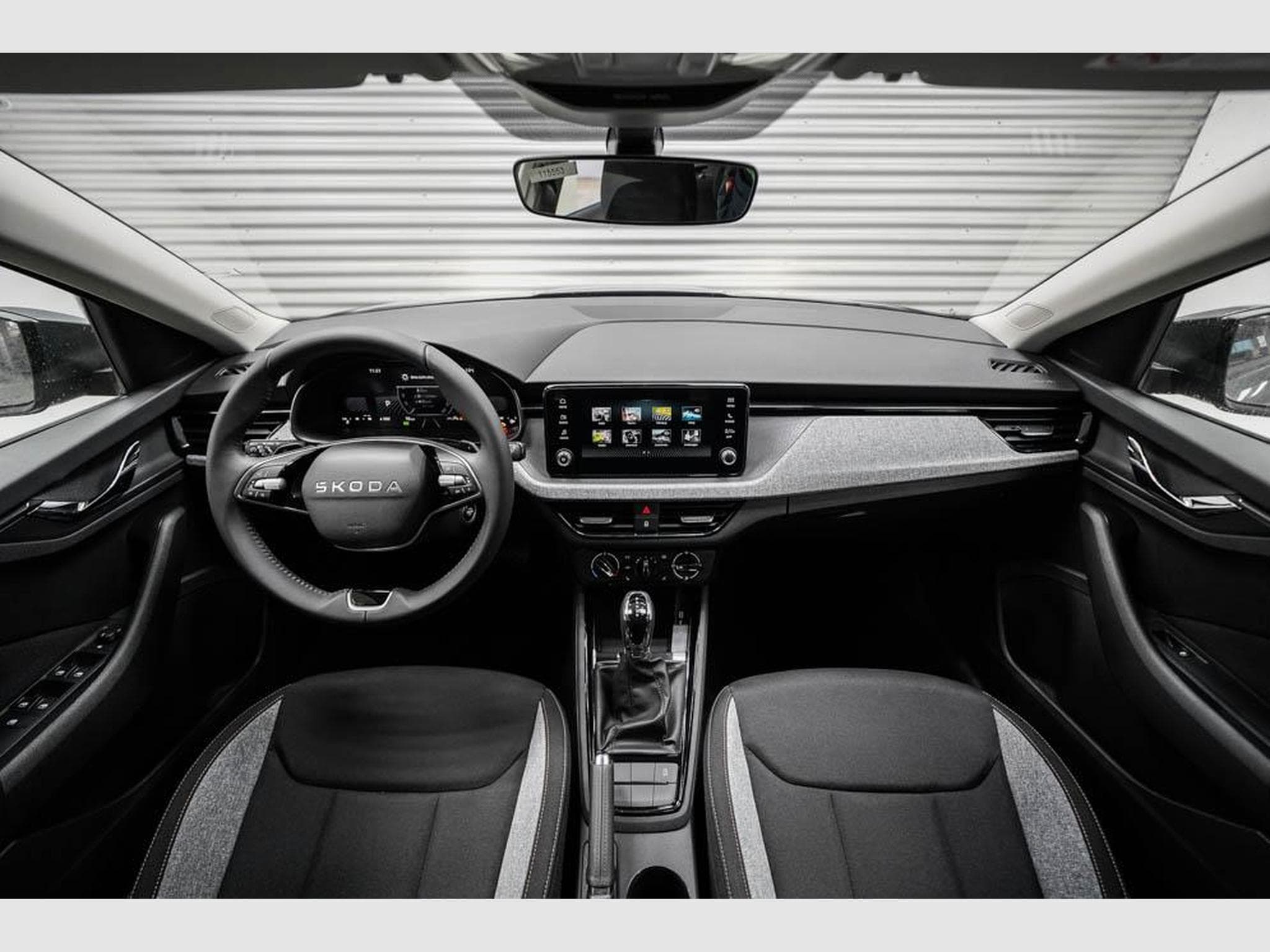 Skoda Scala 1,0 TSI DSG (2025) - Foto 5