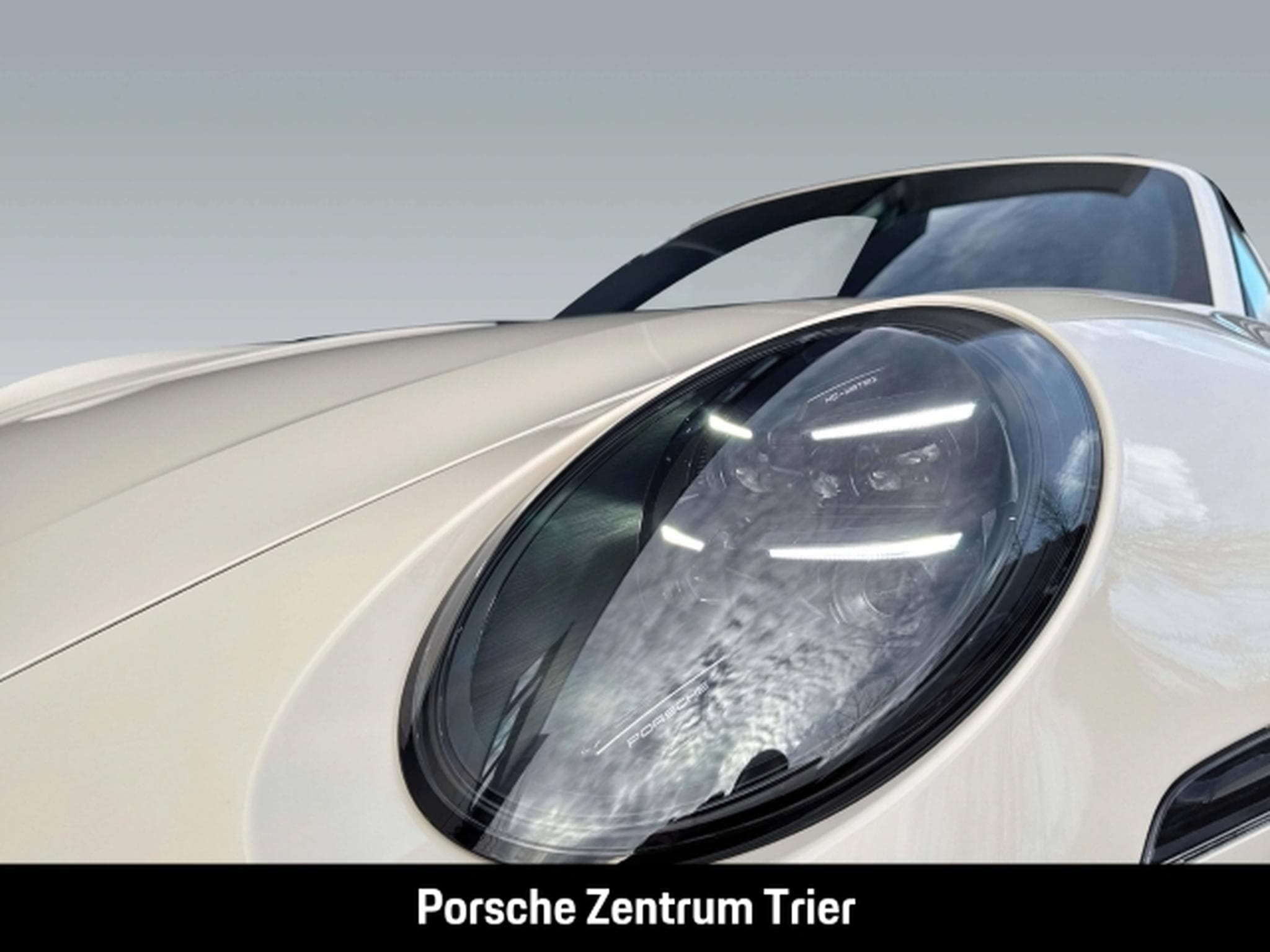 Porsche 911 Targa 4 GTS Burmester Clubleder LED (2026) - Foto 11