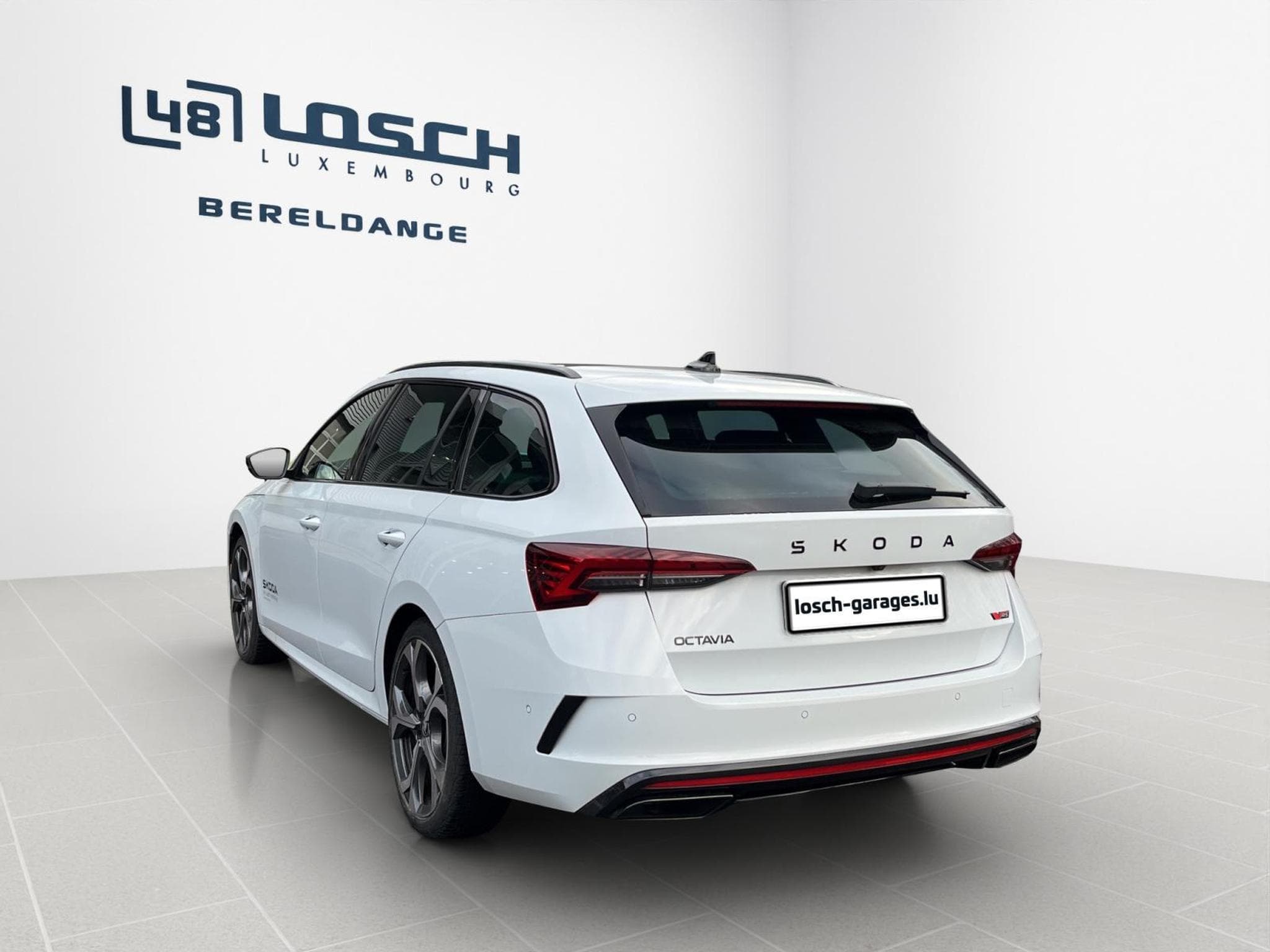 Skoda Octavia RS (2025) - Photo 5
