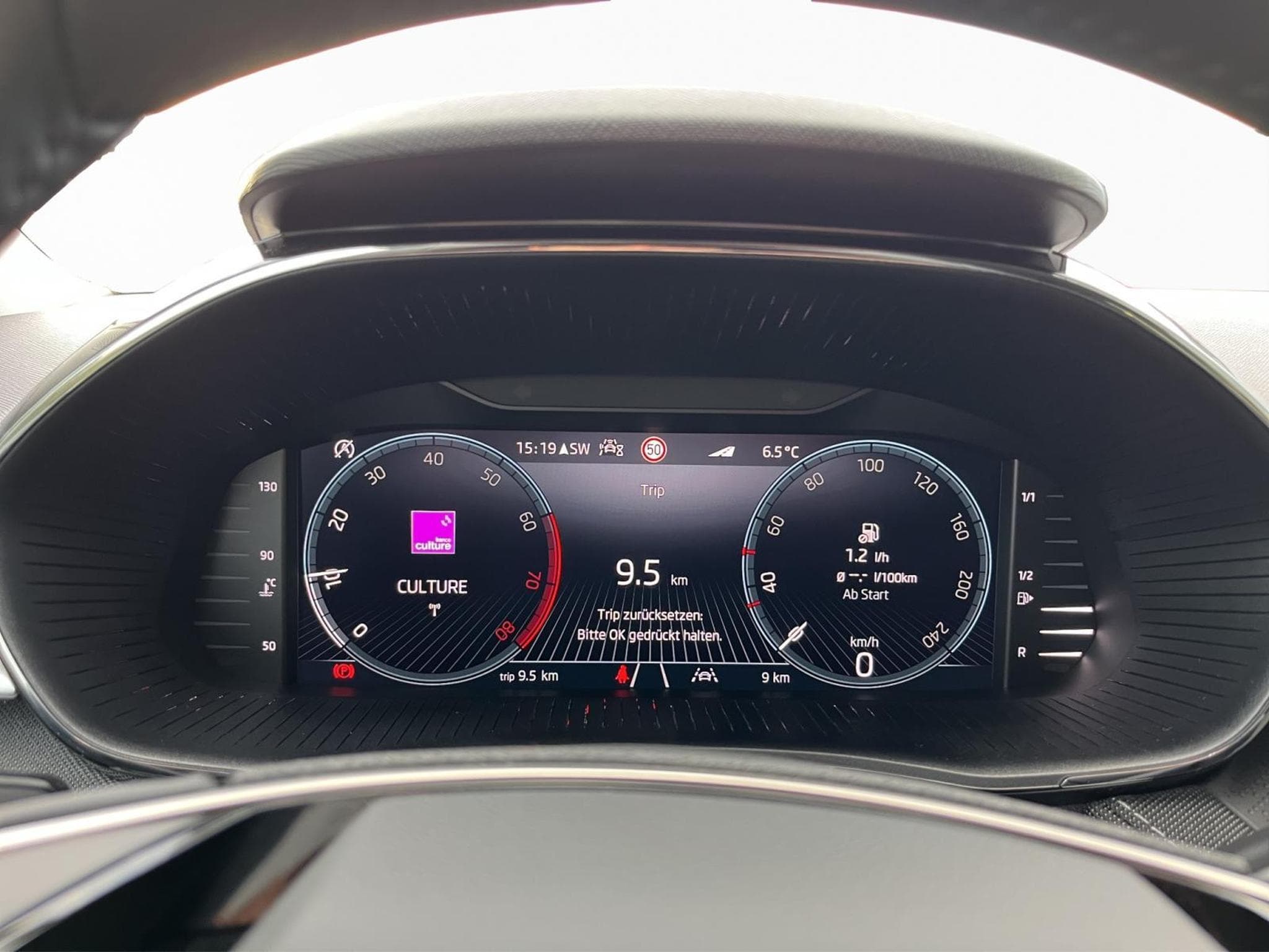 Skoda Fabia Selection (2025) - Photo 9