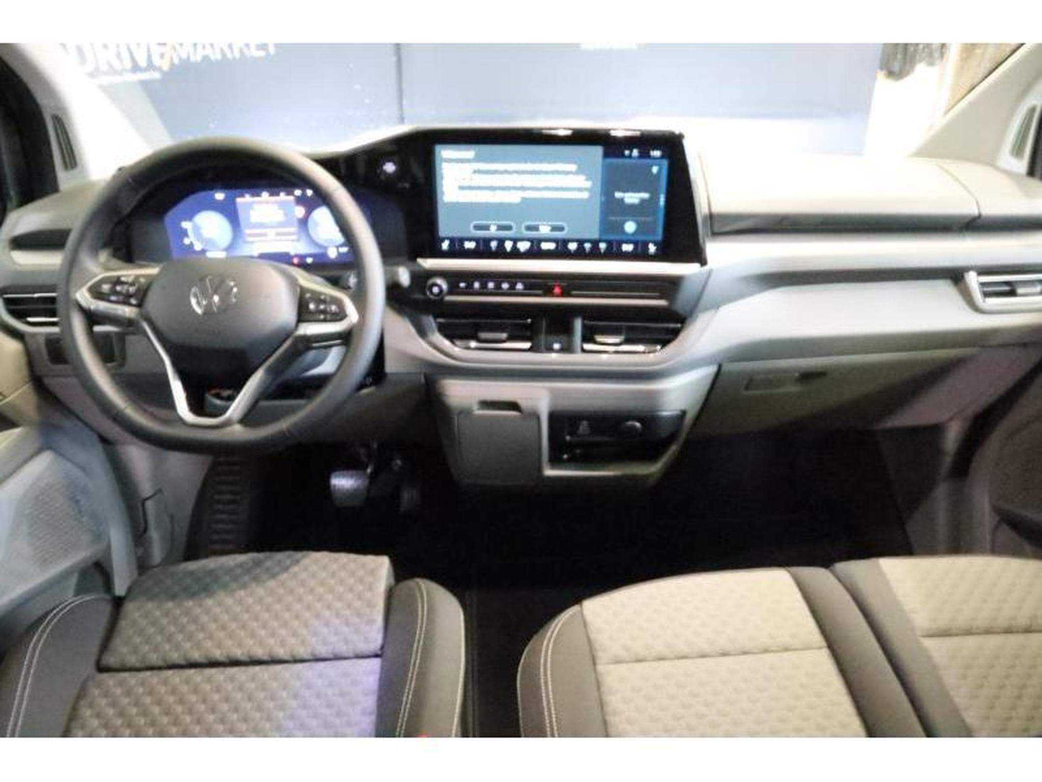 VW T7 STYLE LONG A8 (2025) - Foto 2