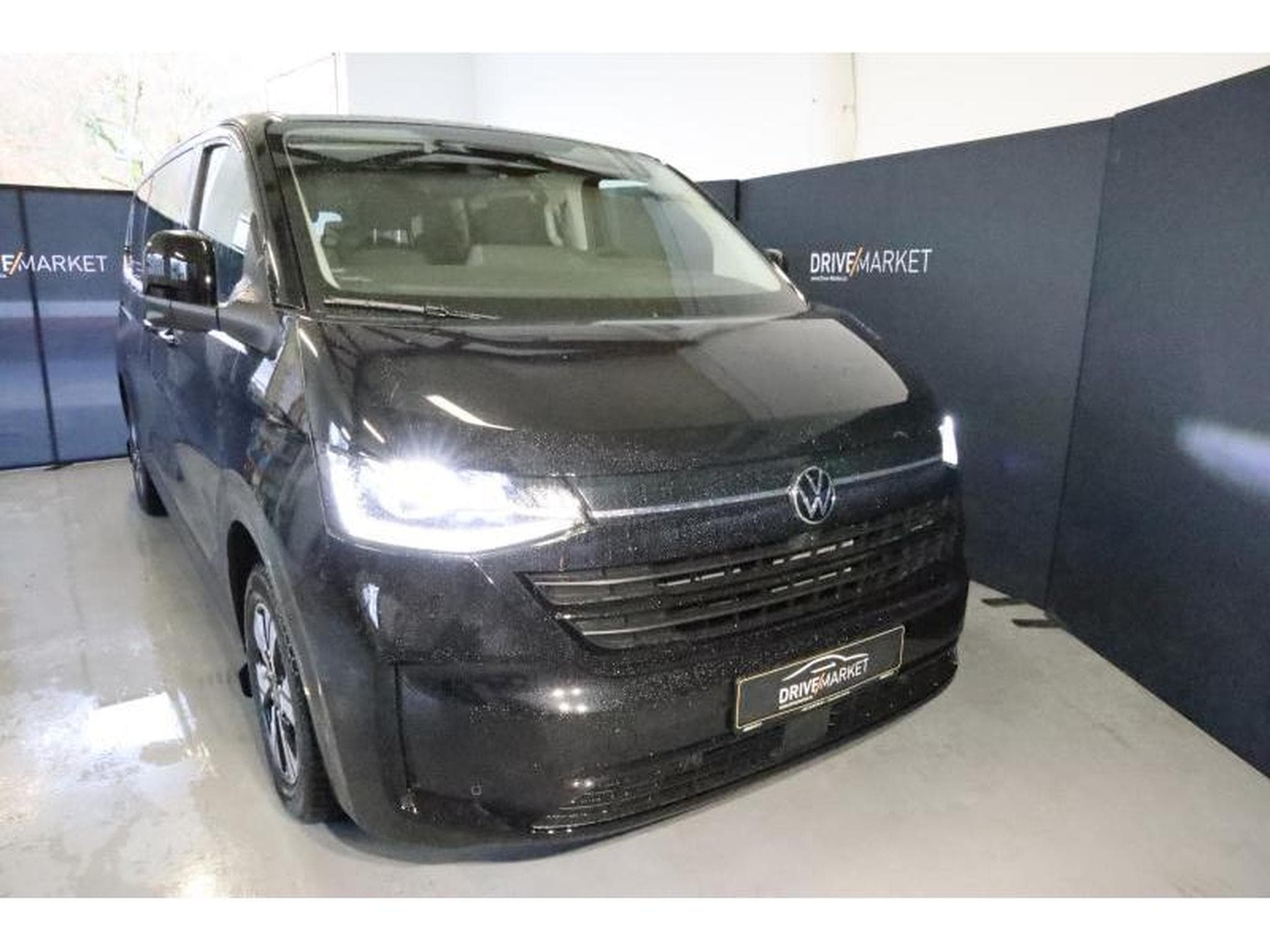 VW T7 STYLE LONG A8 (2025) - Foto 22