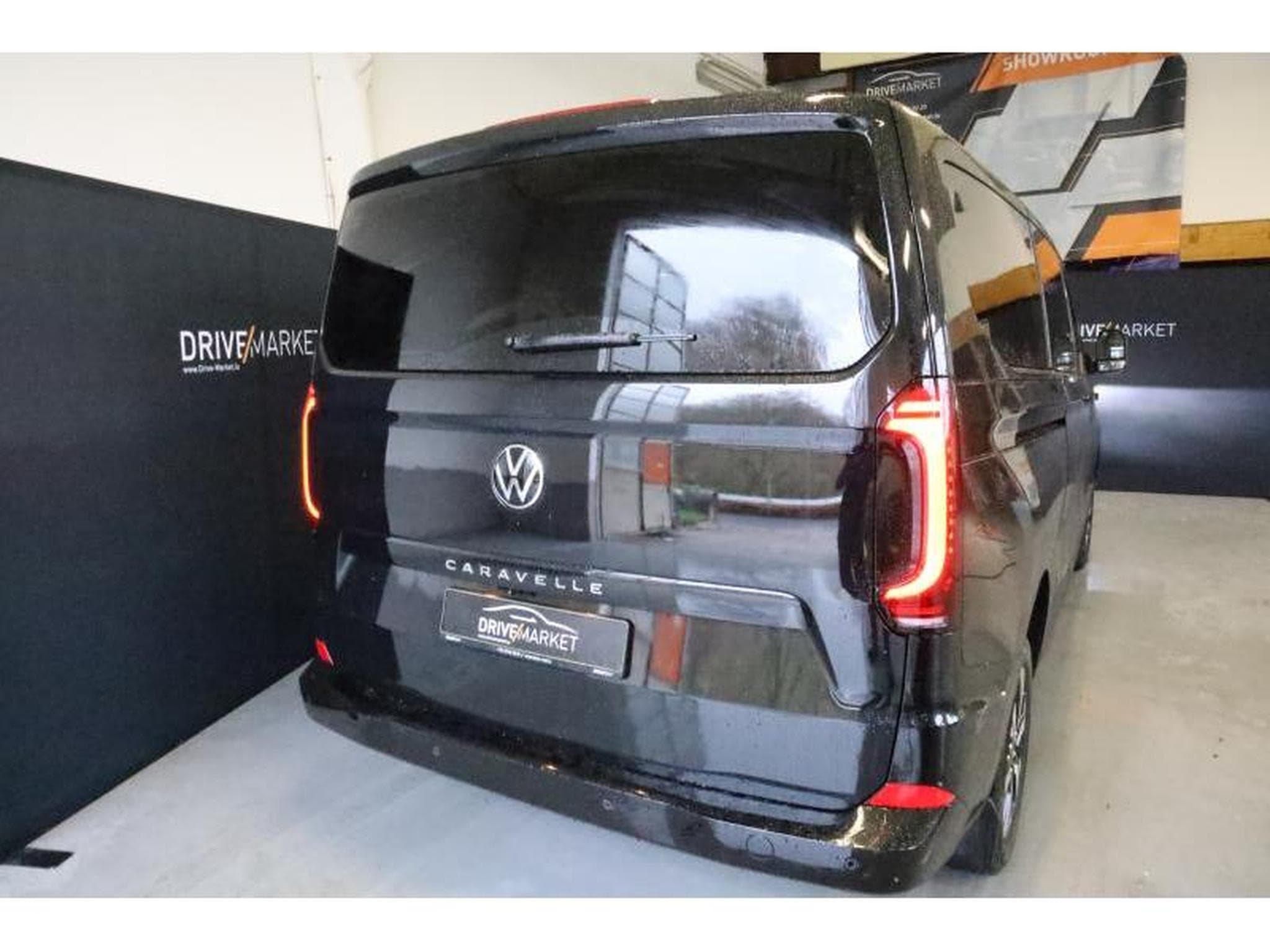 VW T7 STYLE LONG A8 (2025) - Foto 25