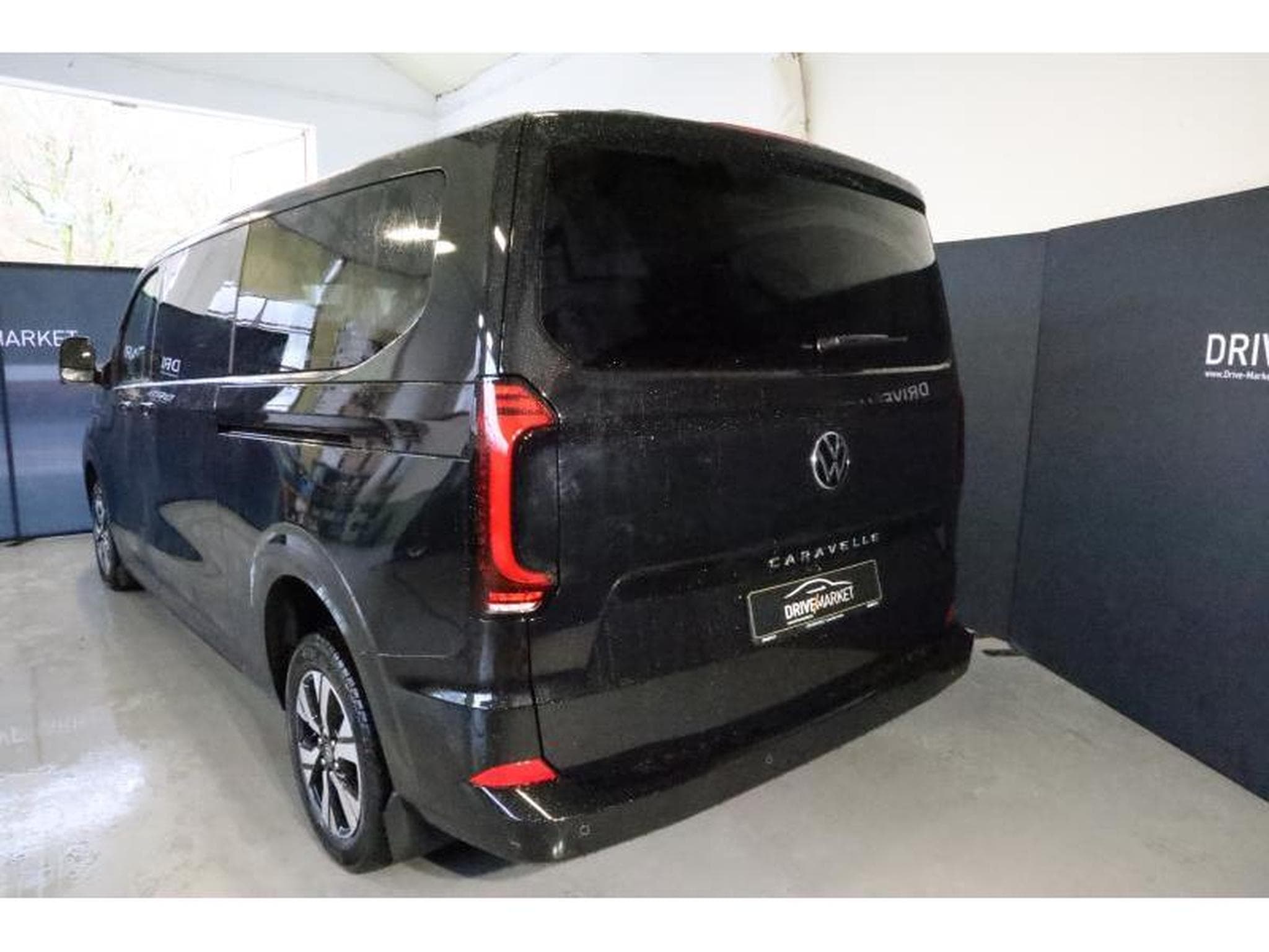 VW T7 STYLE LONG A8 (2025) - Foto 27